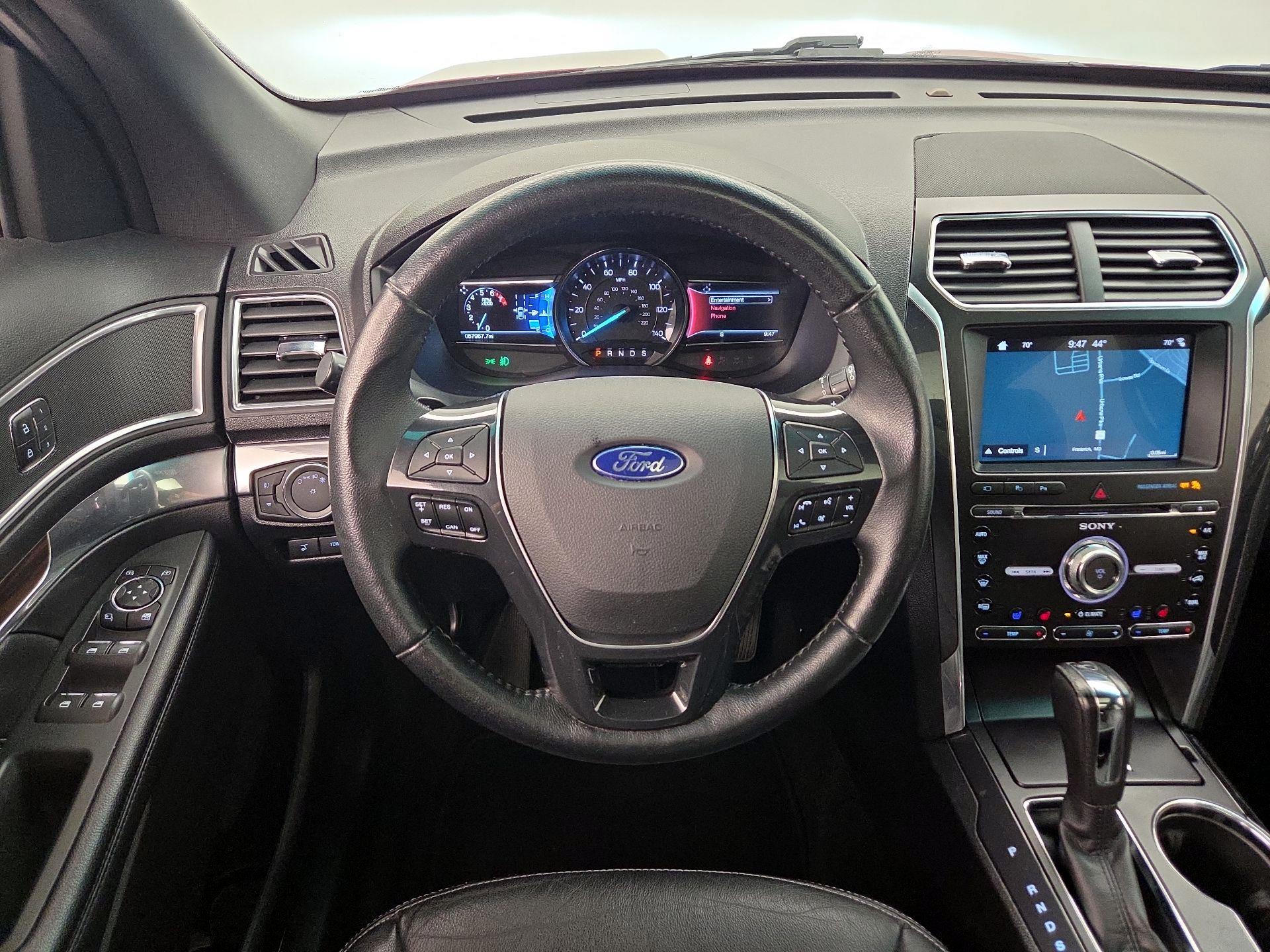 Thumbnail: 2017 Ford Explorer - 10