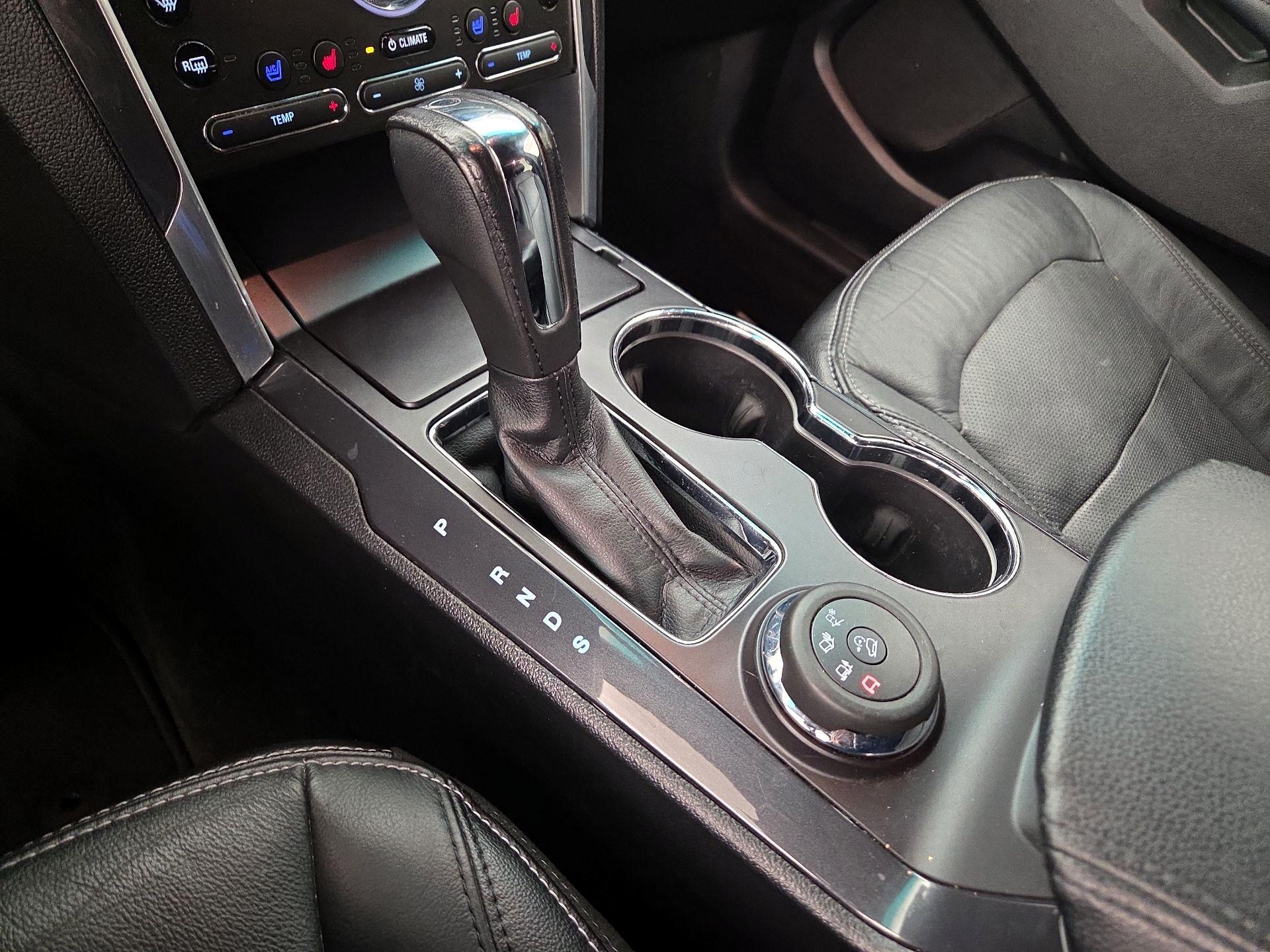 Thumbnail: 2017 Ford Explorer - 18