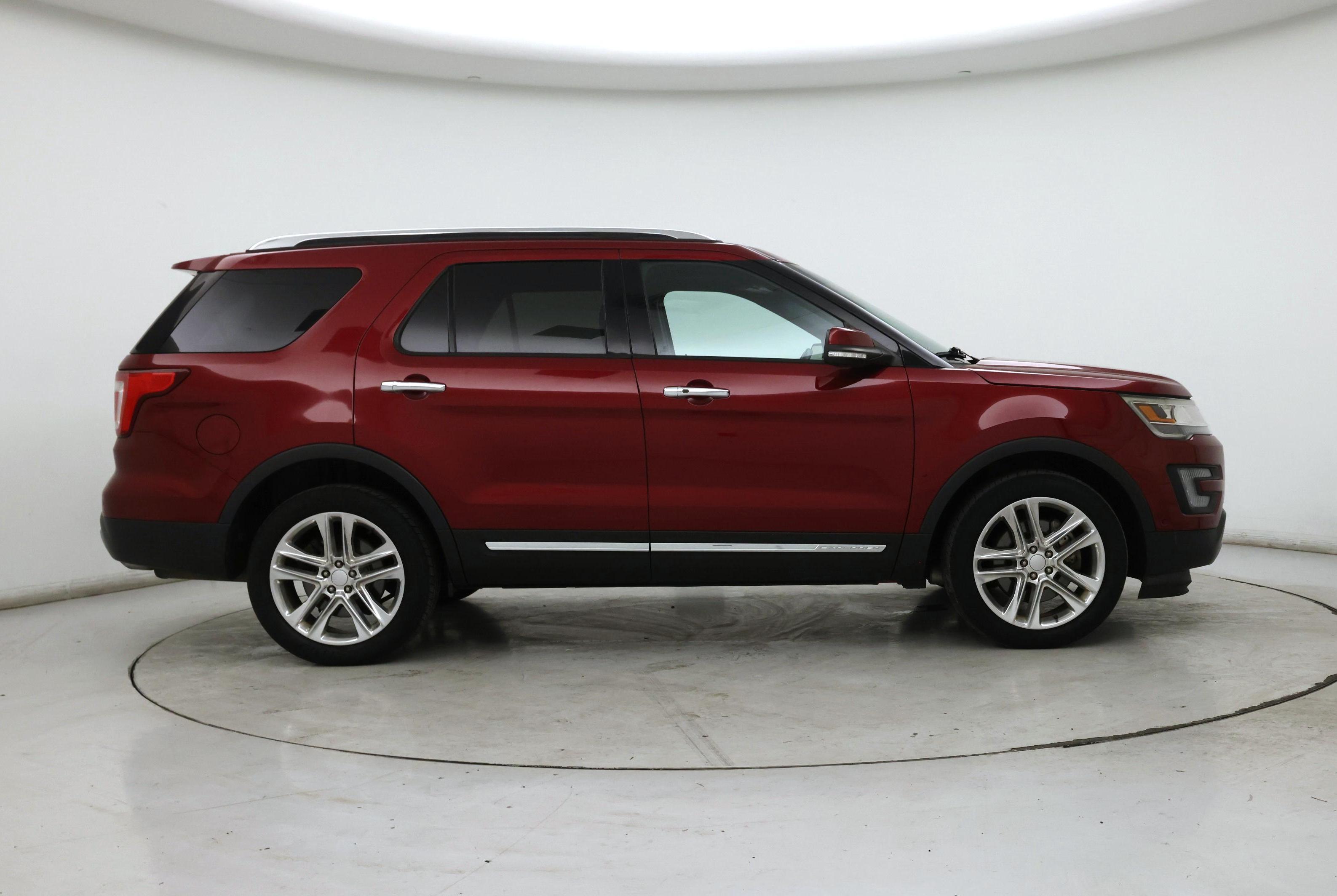 Thumbnail: 2017 Ford Explorer - 7