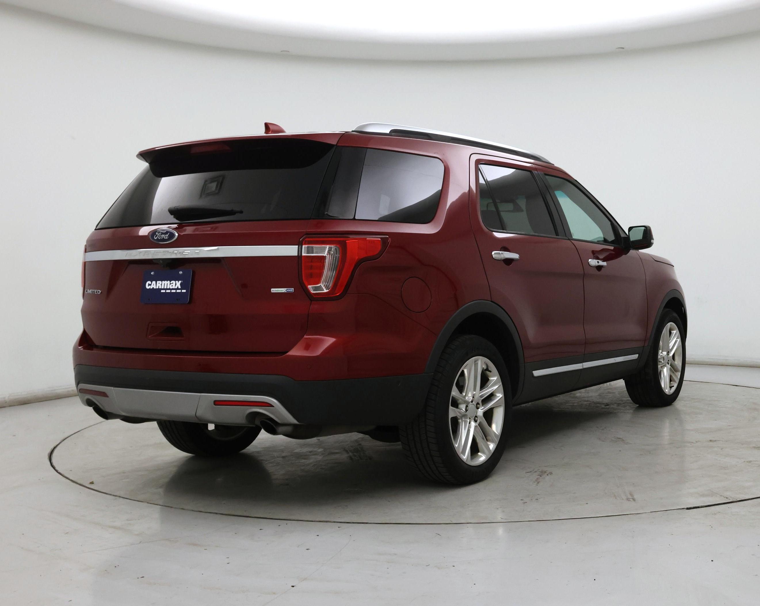 Thumbnail: 2017 Ford Explorer - 8