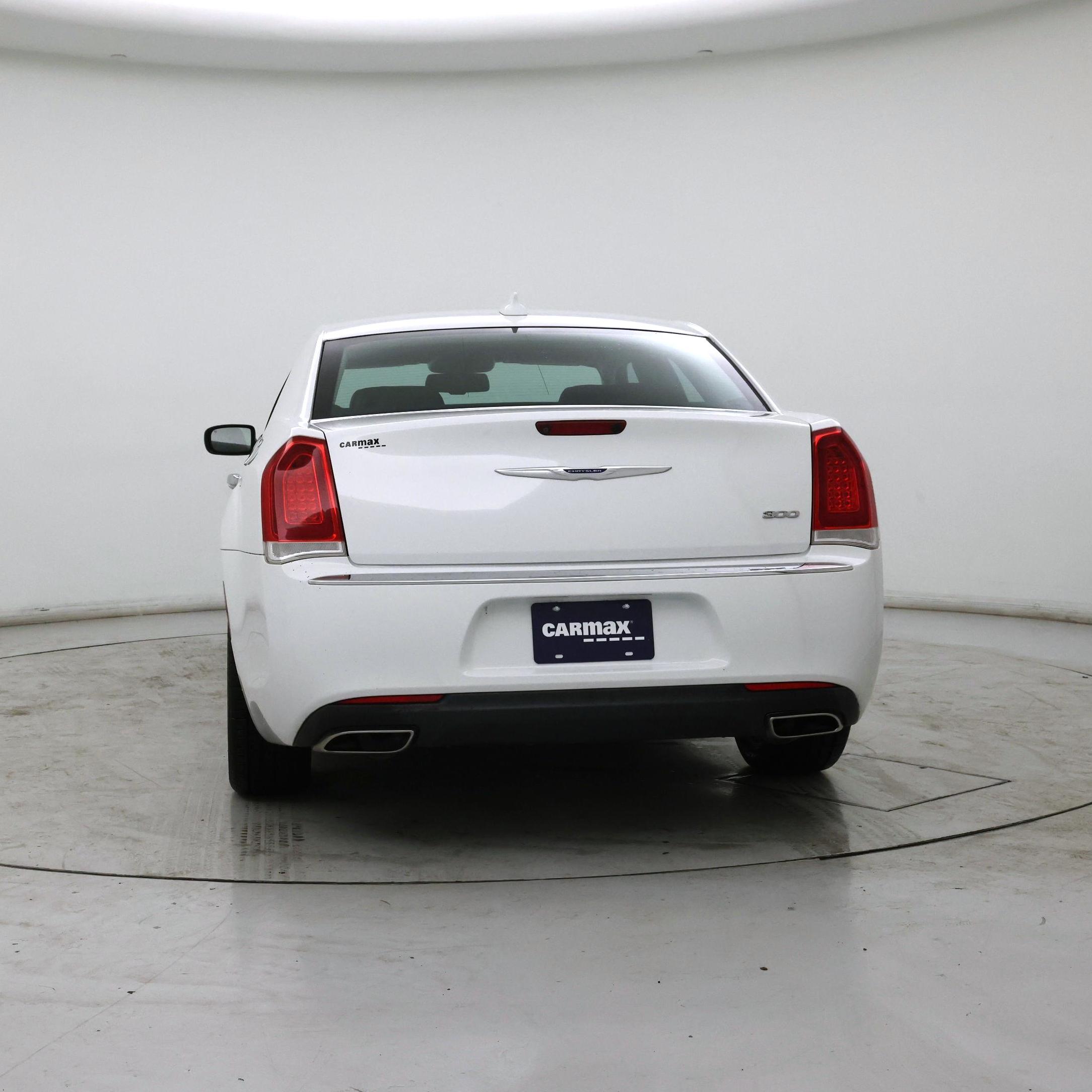 Thumbnail: 2019 Chrysler 300 - 6