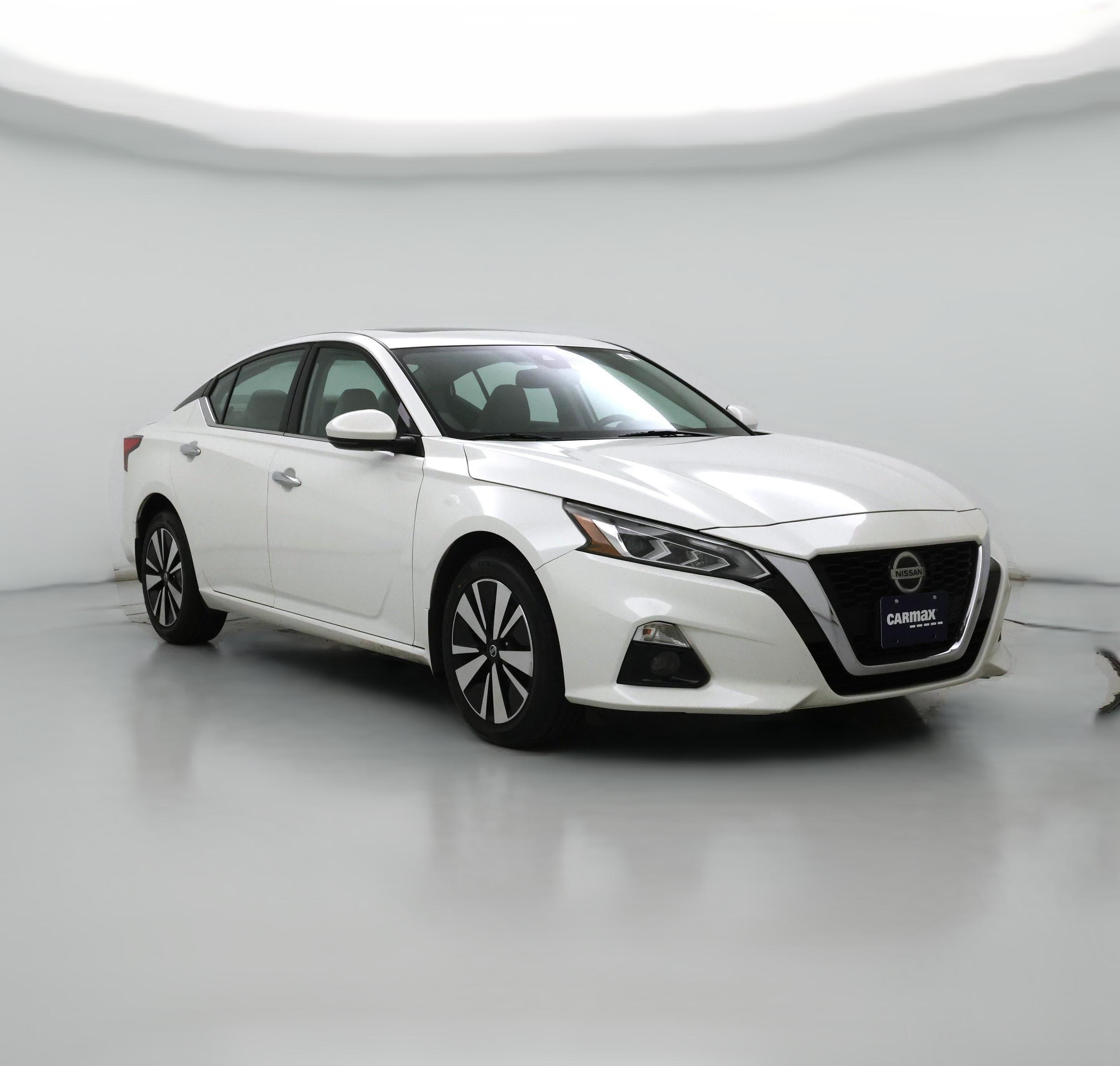 Thumbnail: 2019 Nissan Altima - 1