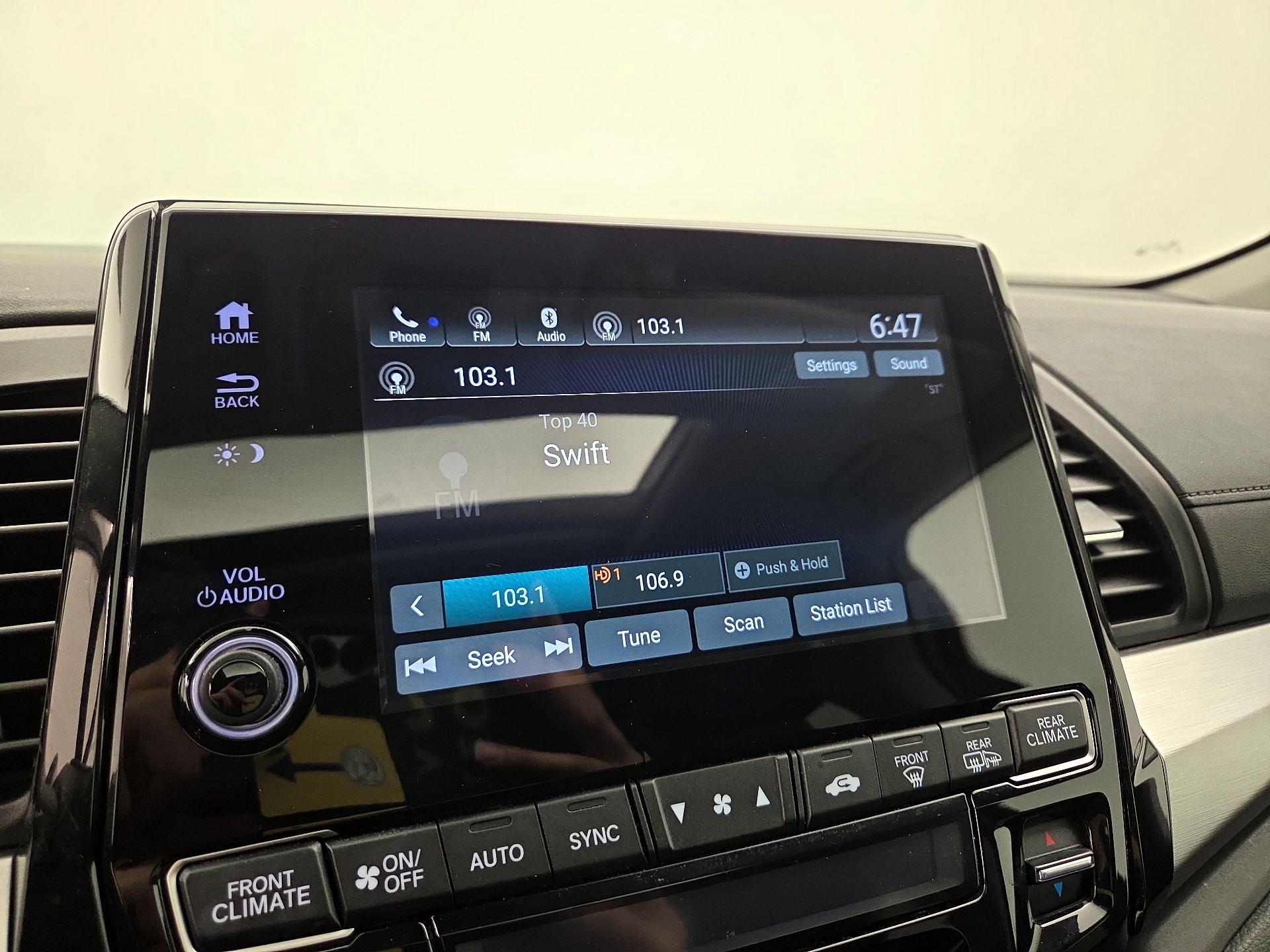 Thumbnail: 2021 Honda Odyssey - 15