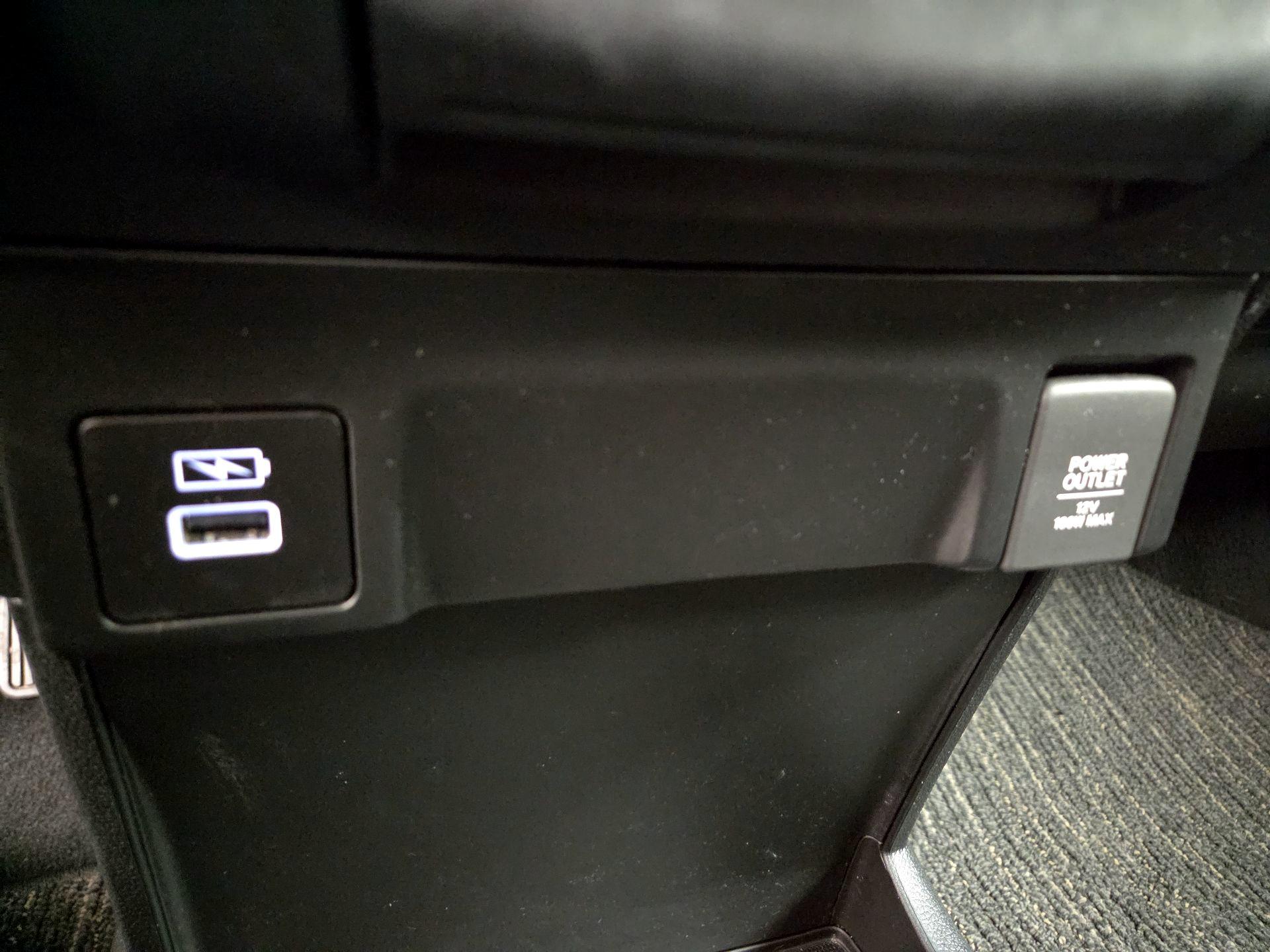 Thumbnail: 2021 Honda Odyssey - 18