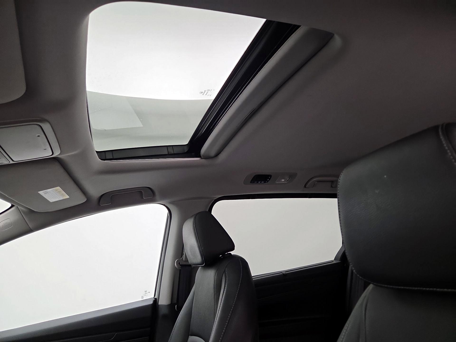 Thumbnail: 2021 Honda Odyssey - 19