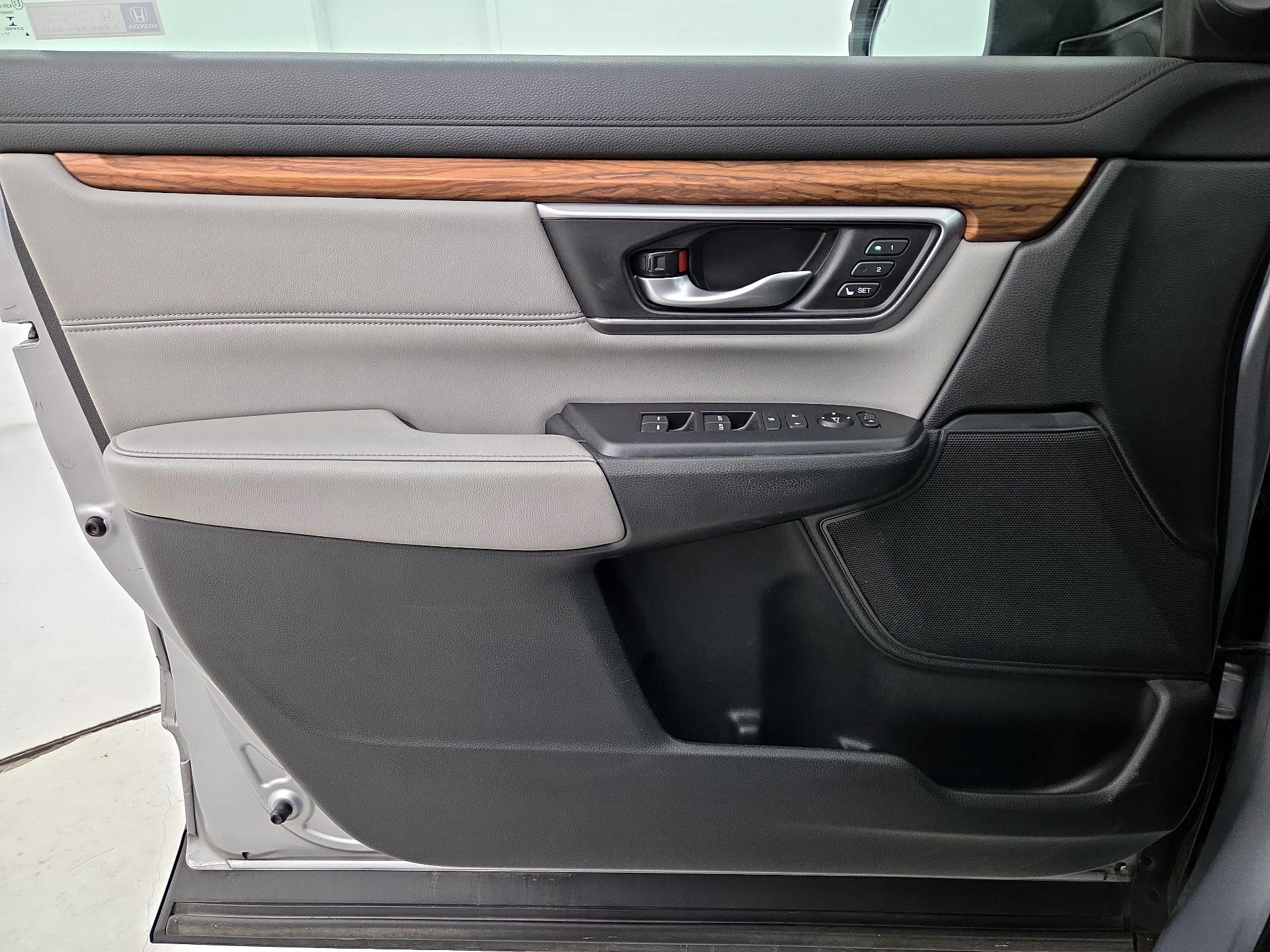 Thumbnail: 2018 Honda CR-V - 12