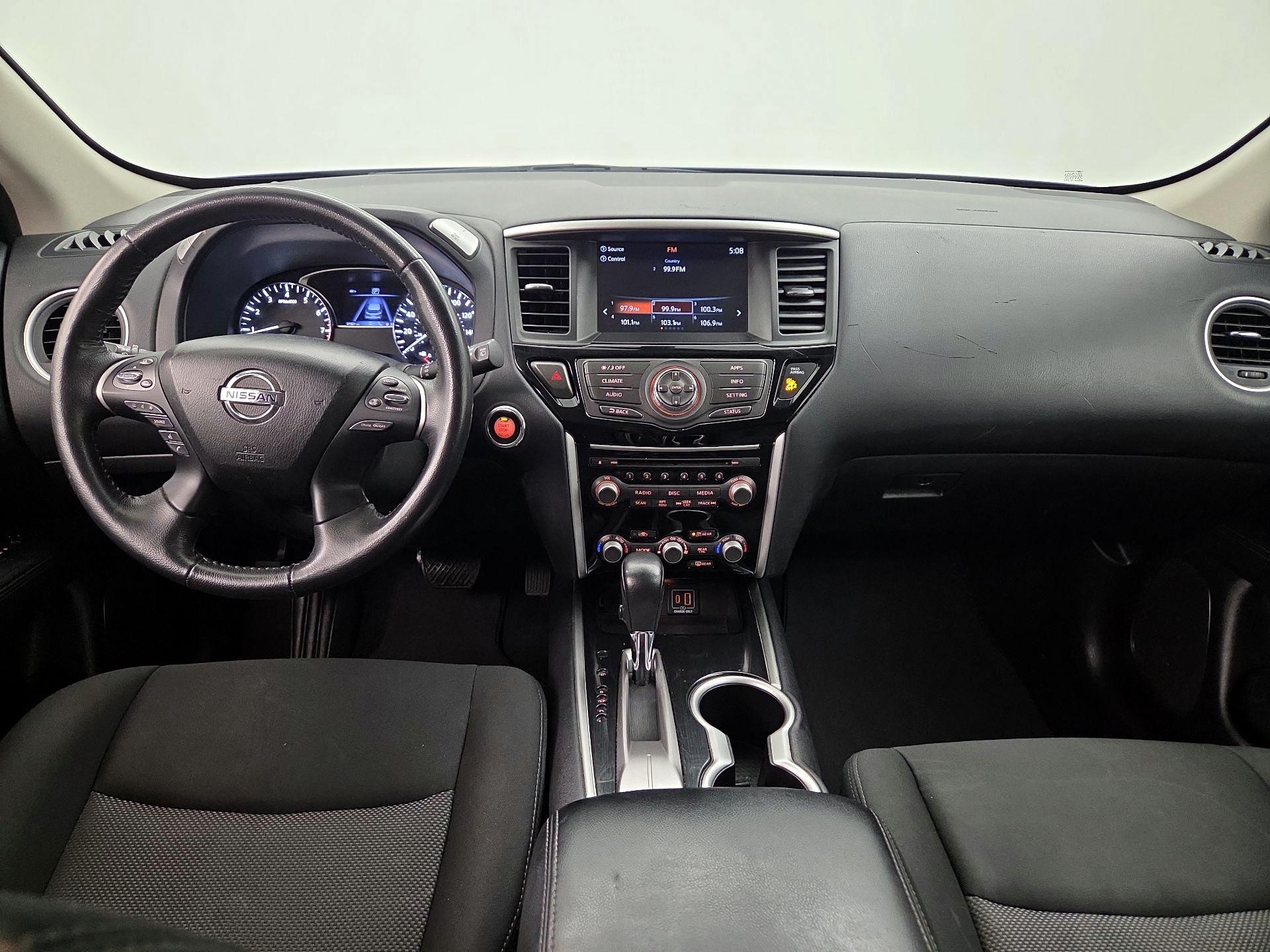 Thumbnail: 2020 Nissan Pathfinder - 9