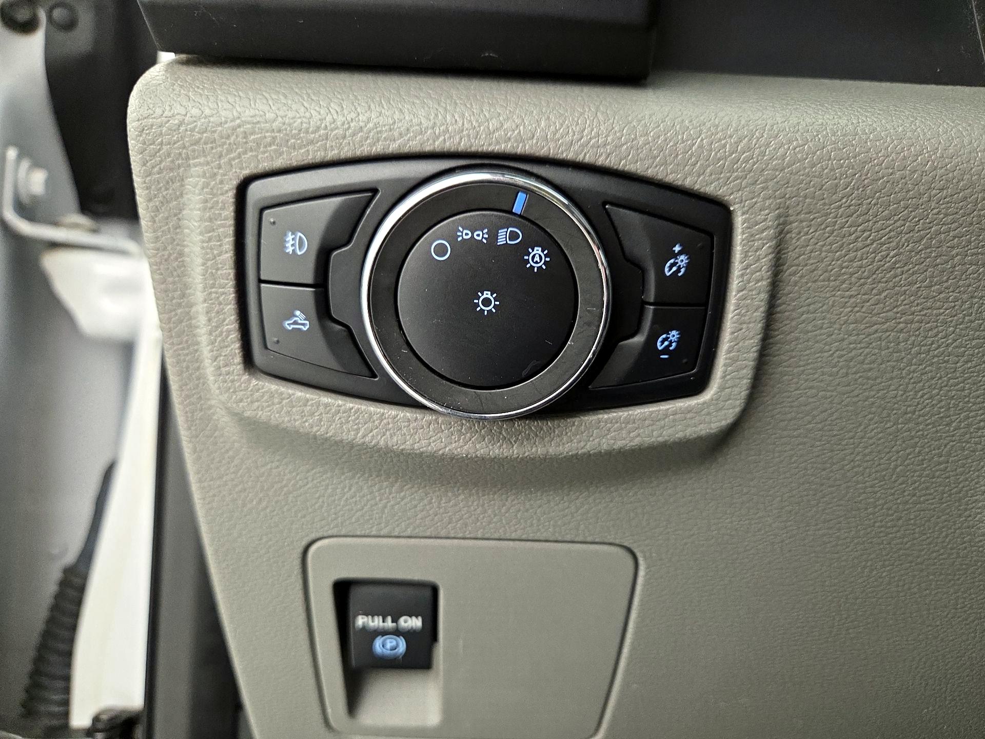 Thumbnail: 2018 Ford F-150 - 13