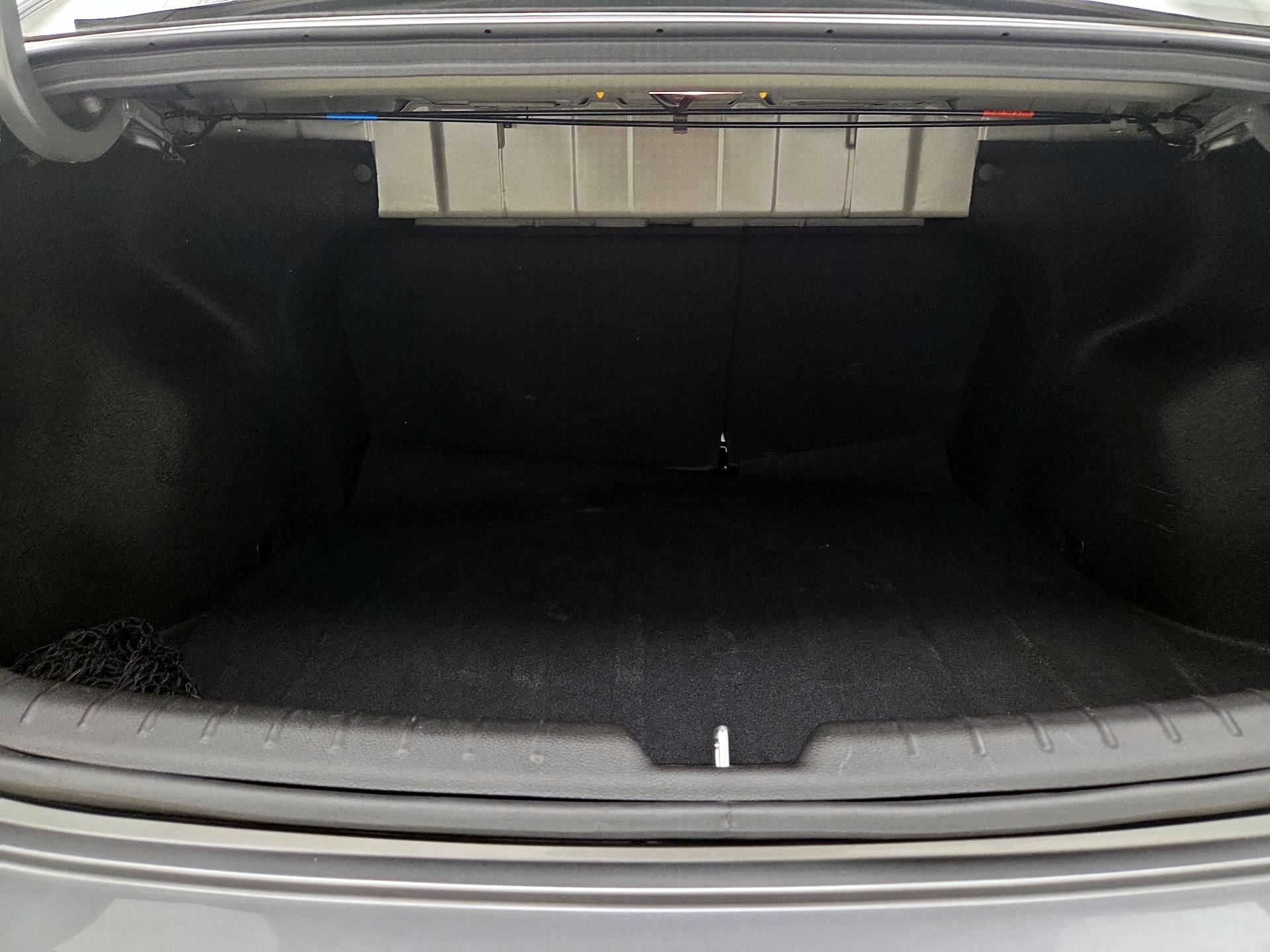 Thumbnail: 2021 Kia Rio - 20