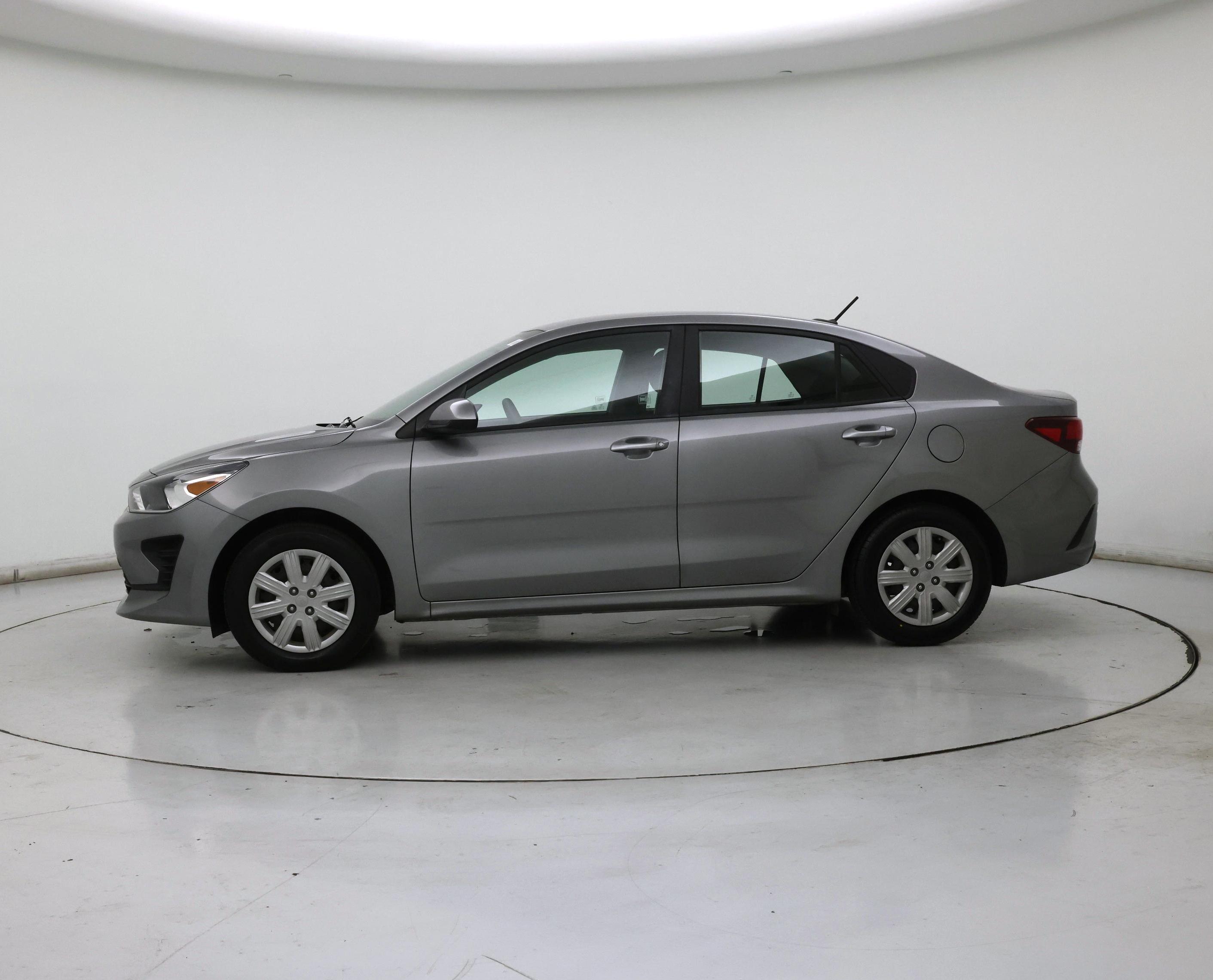 Thumbnail: 2021 Kia Rio - 3