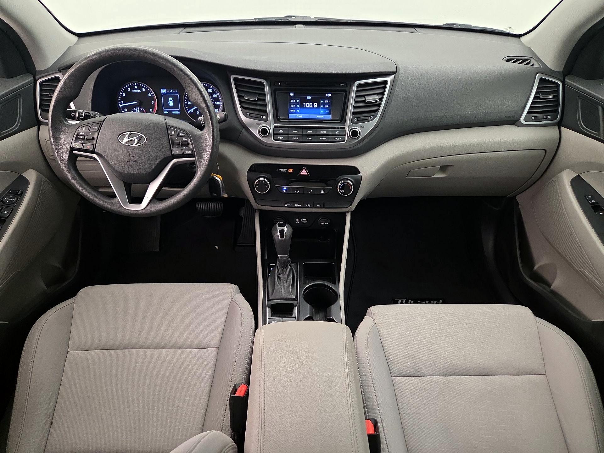 Thumbnail: 2017 Hyundai Tucson - 9