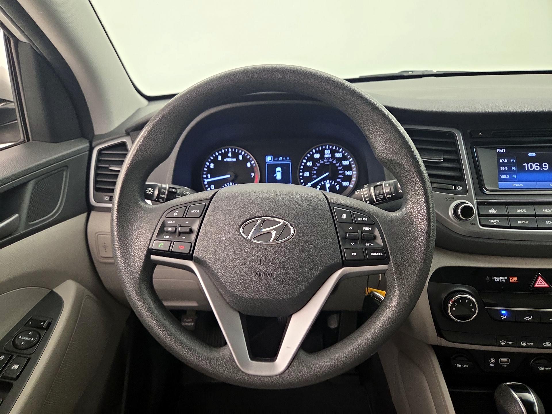 Thumbnail: 2017 Hyundai Tucson - 10