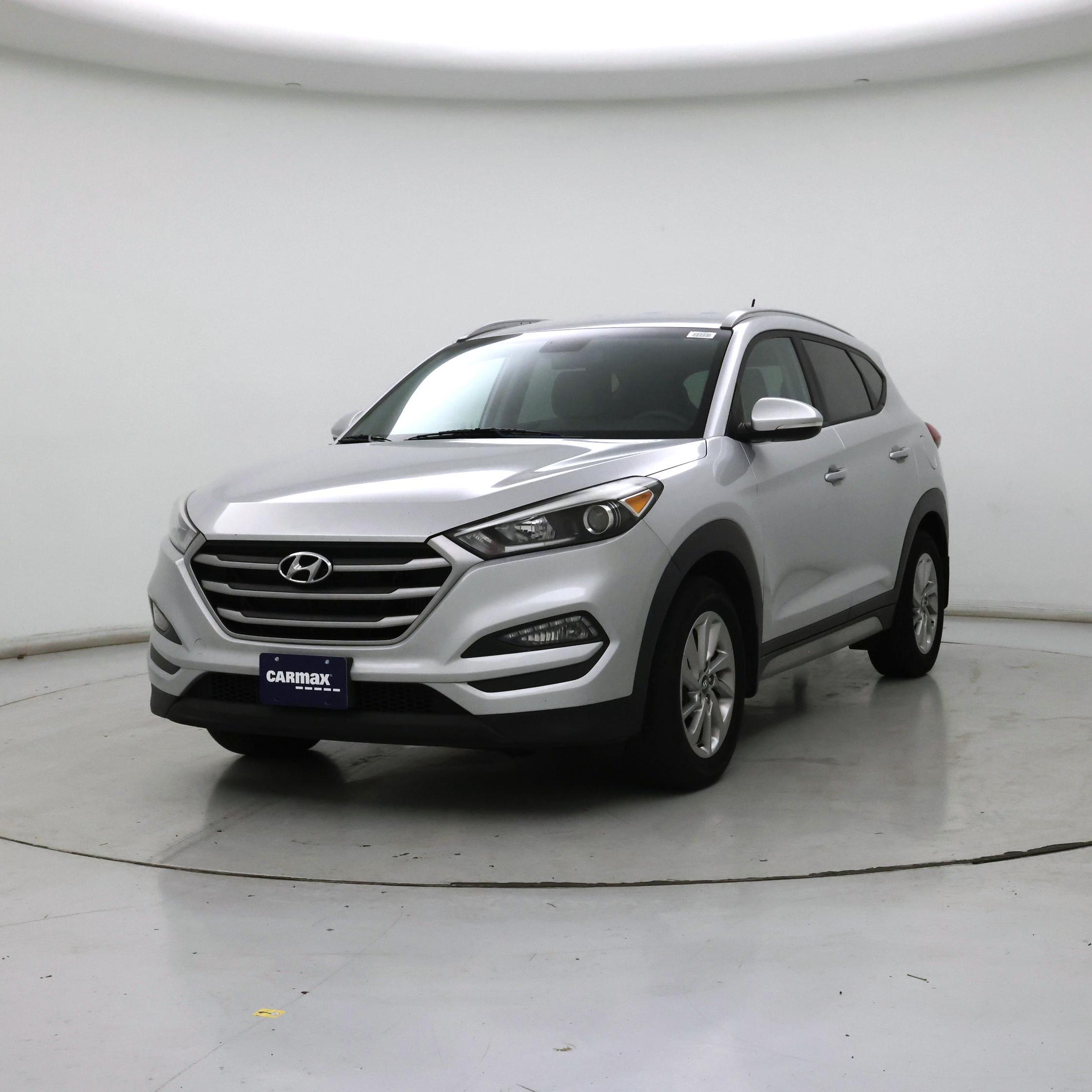 Thumbnail: 2017 Hyundai Tucson - 4