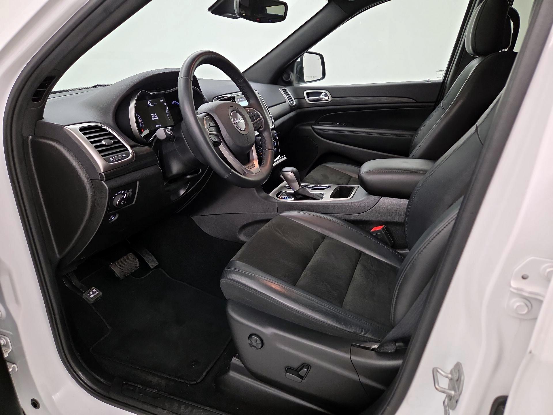 Thumbnail: 2021 Jeep Grand Cherokee - 11