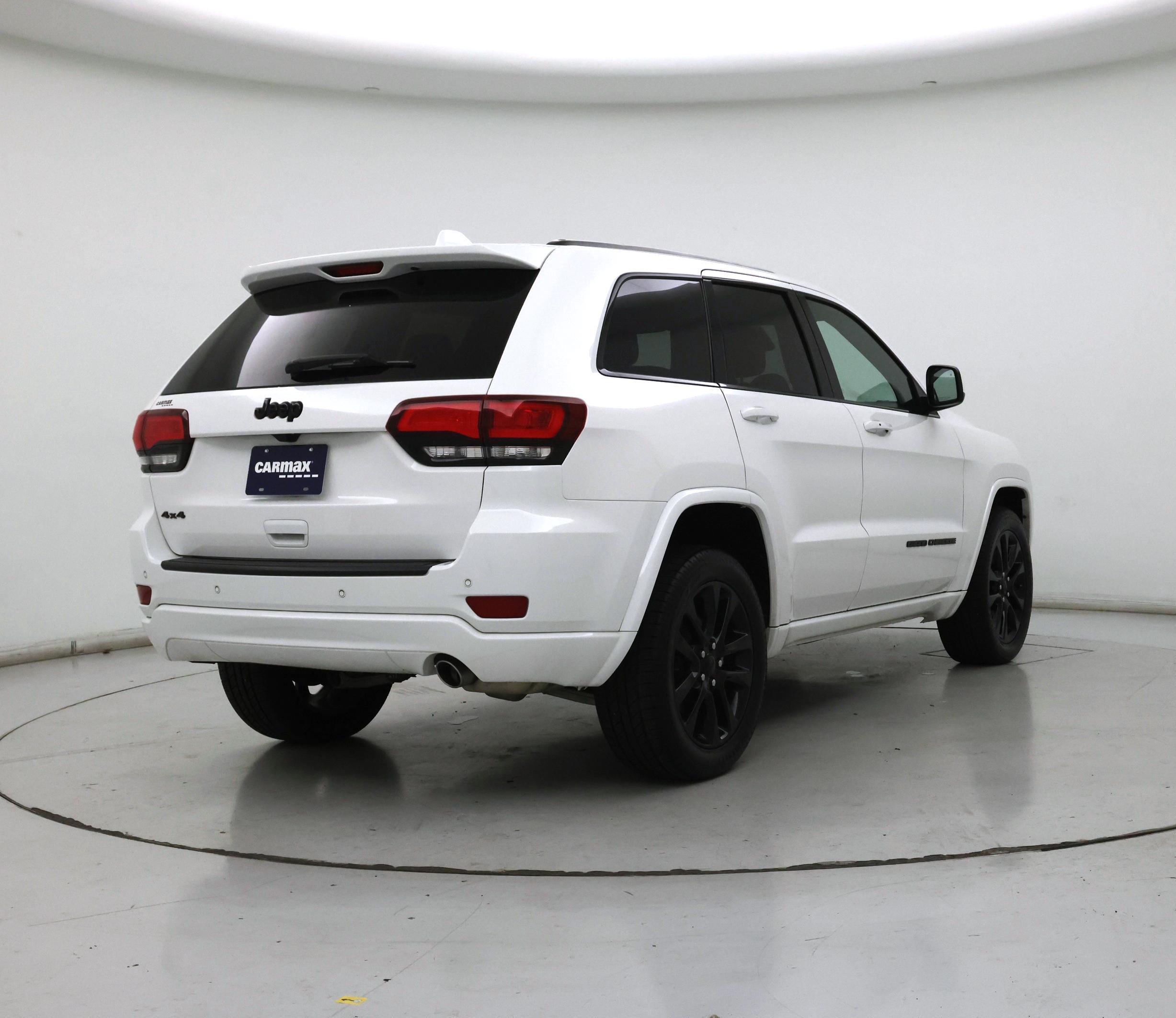 Thumbnail: 2021 Jeep Grand Cherokee - 8