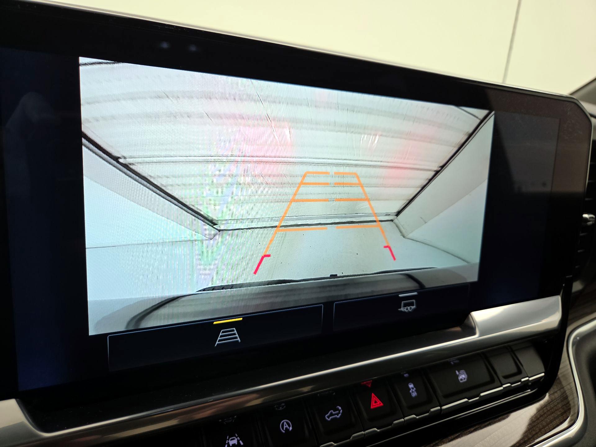 Thumbnail: 2022 Chevrolet Silverado 1500 - 14