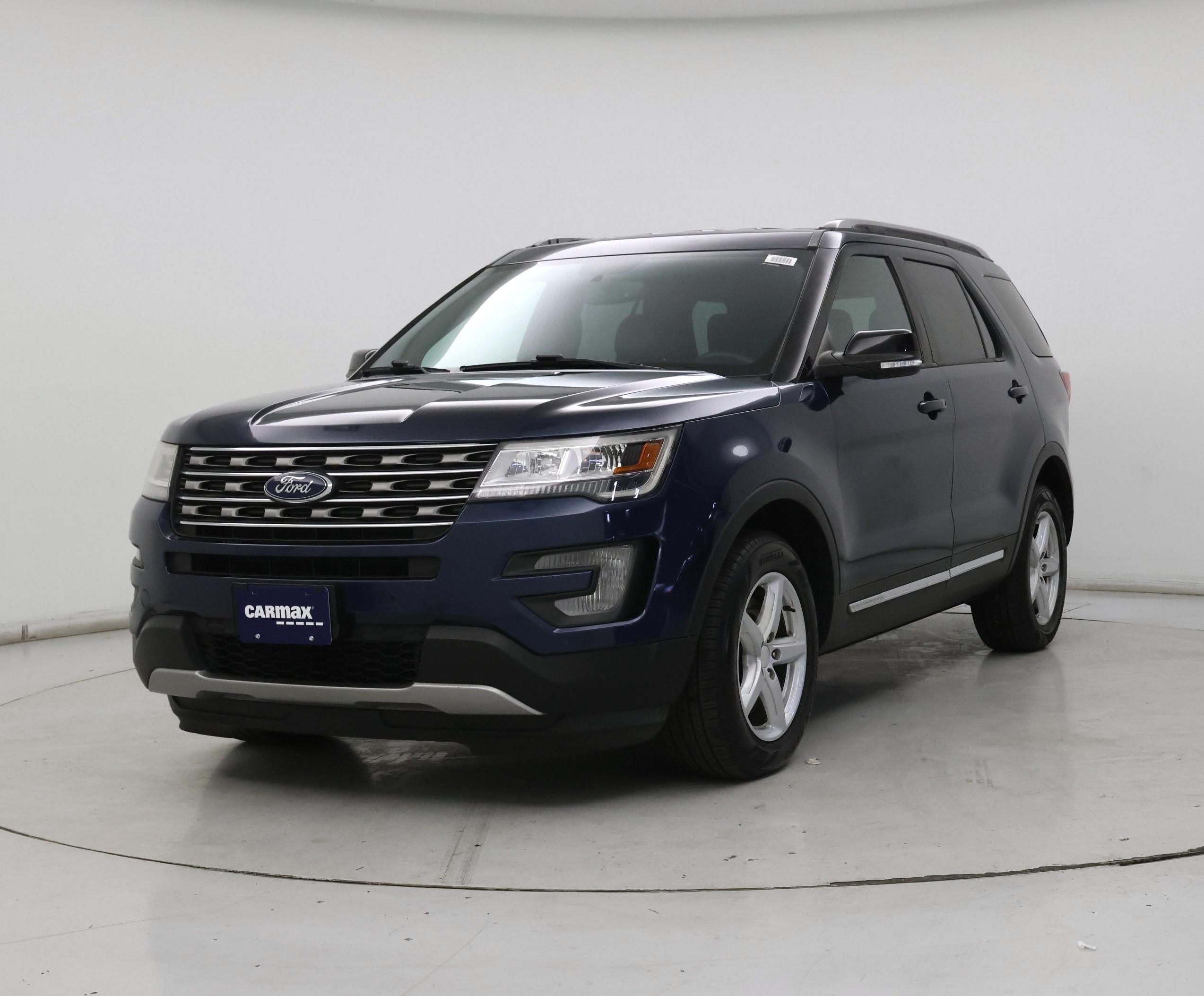 Thumbnail: 2017 Ford Explorer - 4