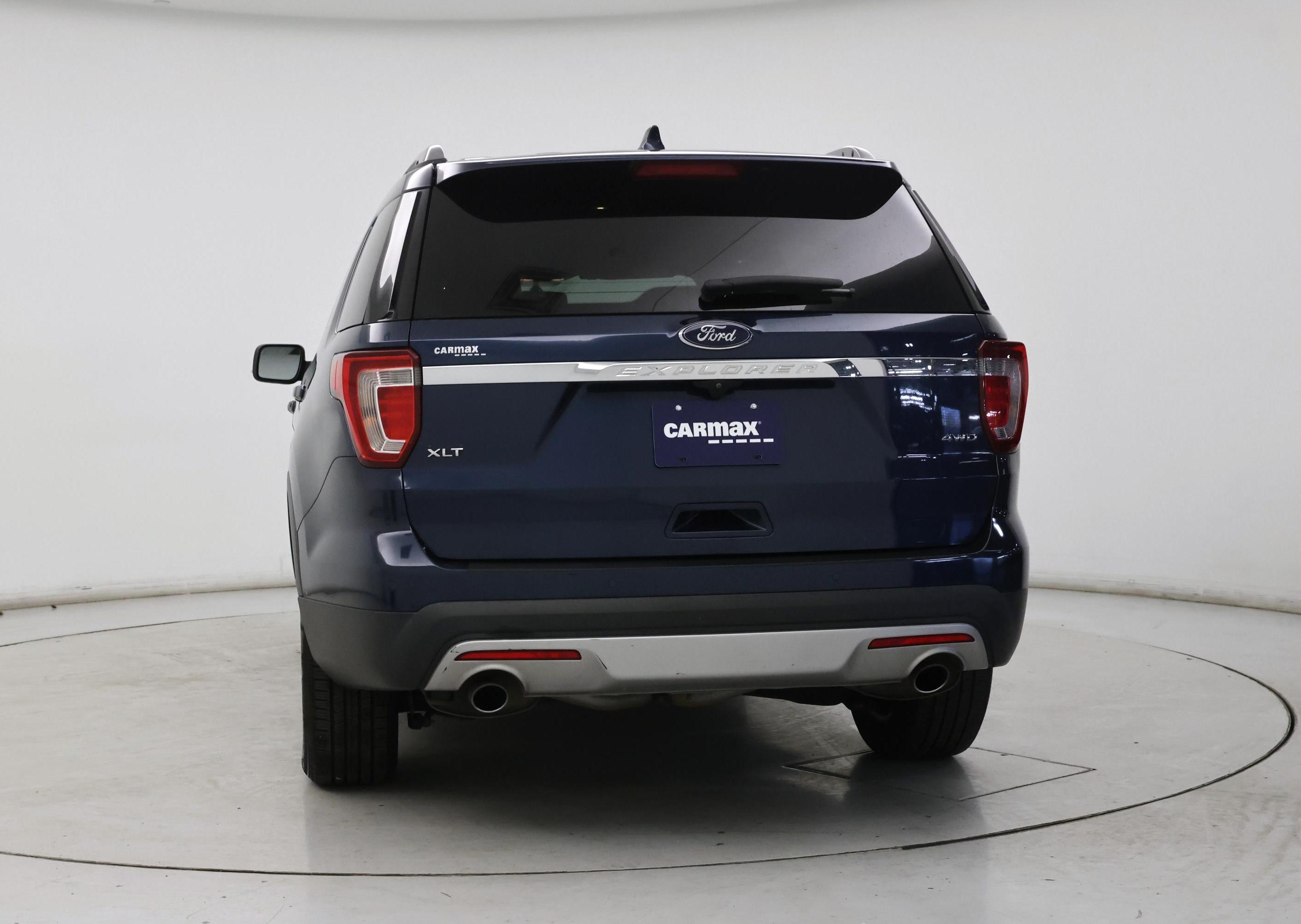 Thumbnail: 2017 Ford Explorer - 6