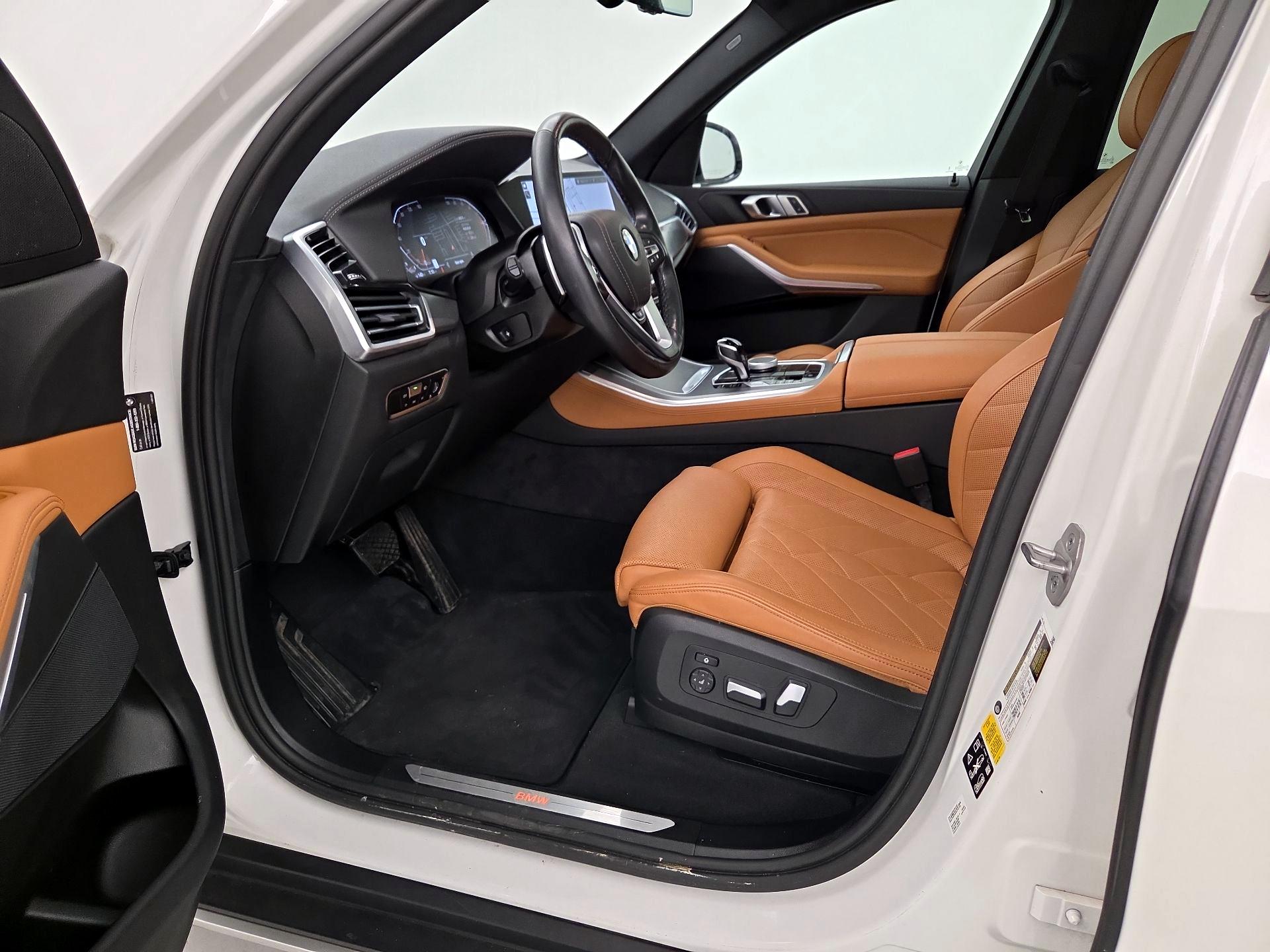 Thumbnail: 2023 BMW X5 - 11