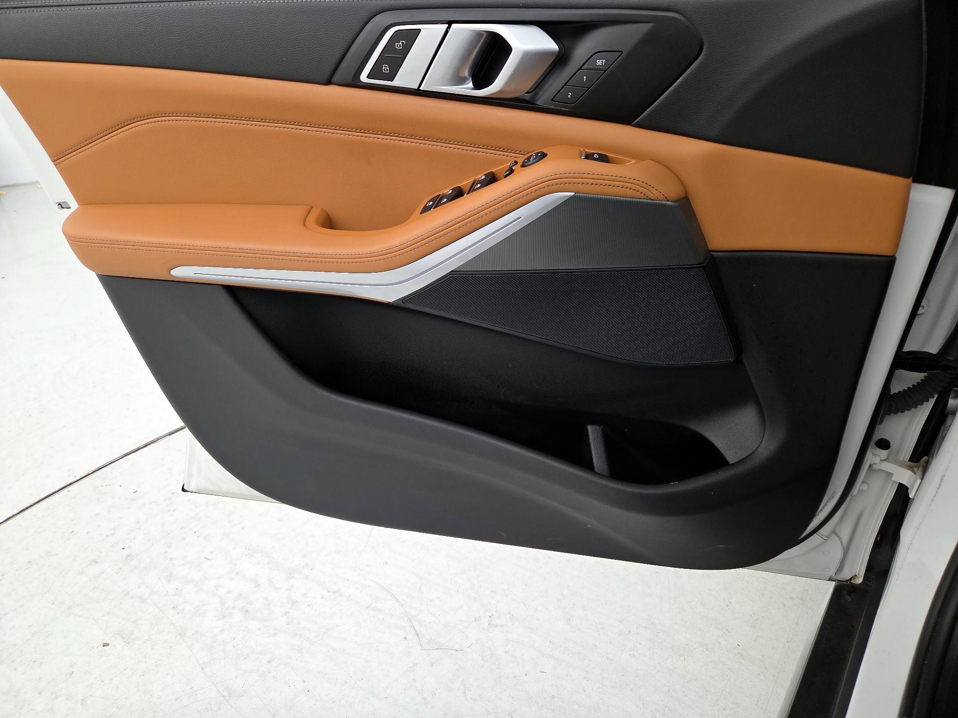 Thumbnail: 2023 BMW X5 - 12