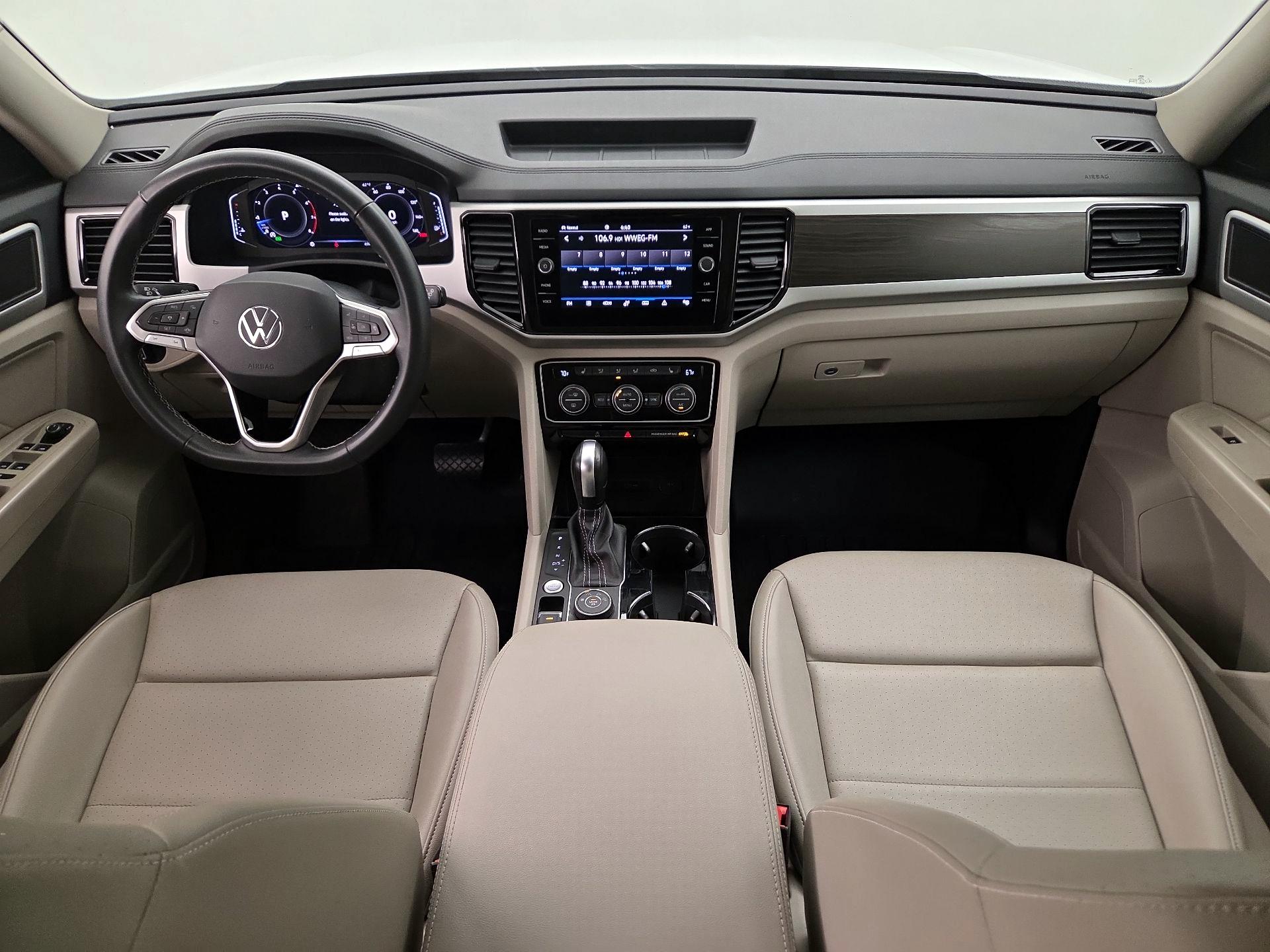 Thumbnail: 2022 Volkswagen Atlas - 9