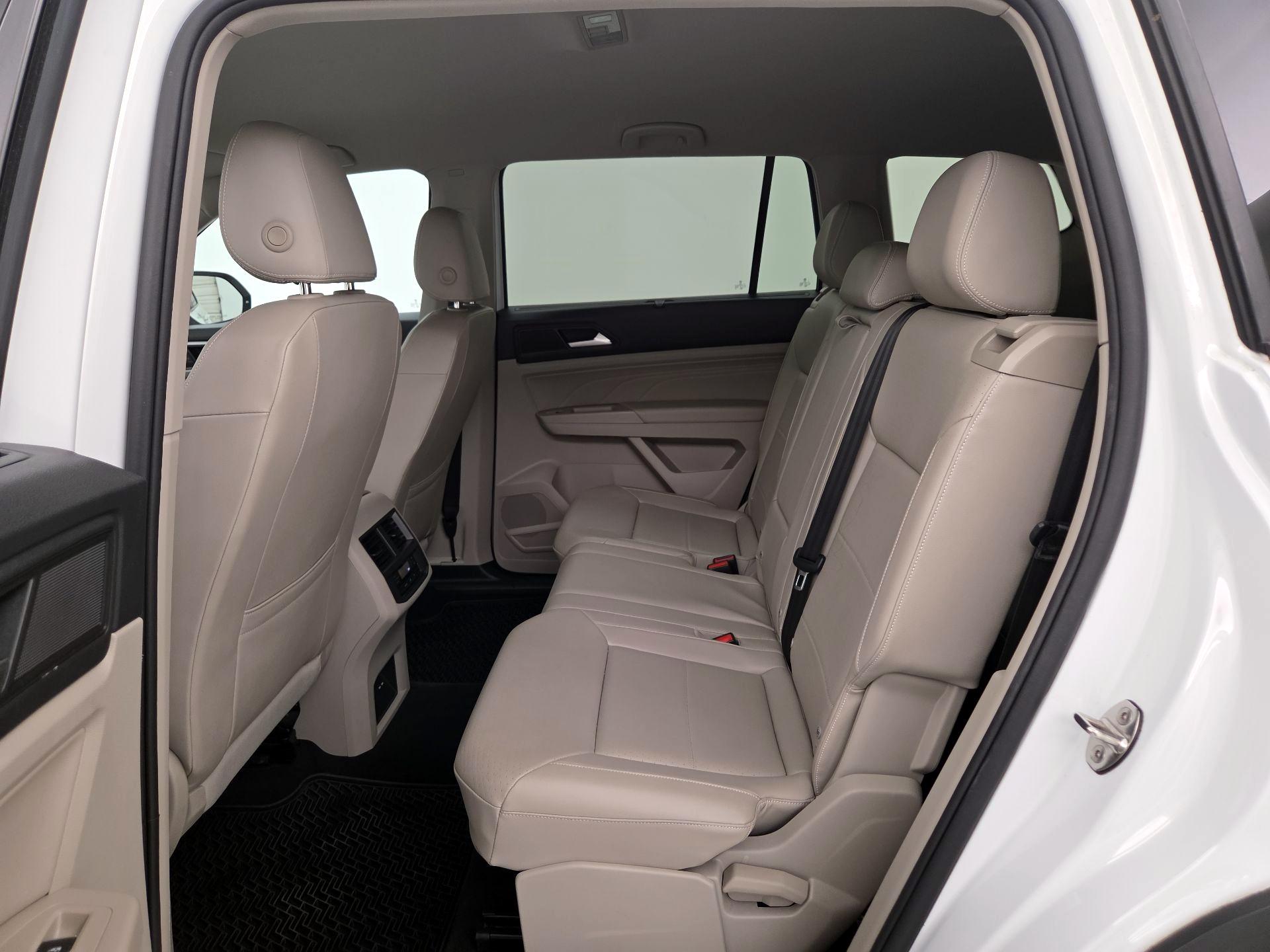 Thumbnail: 2022 Volkswagen Atlas - 19