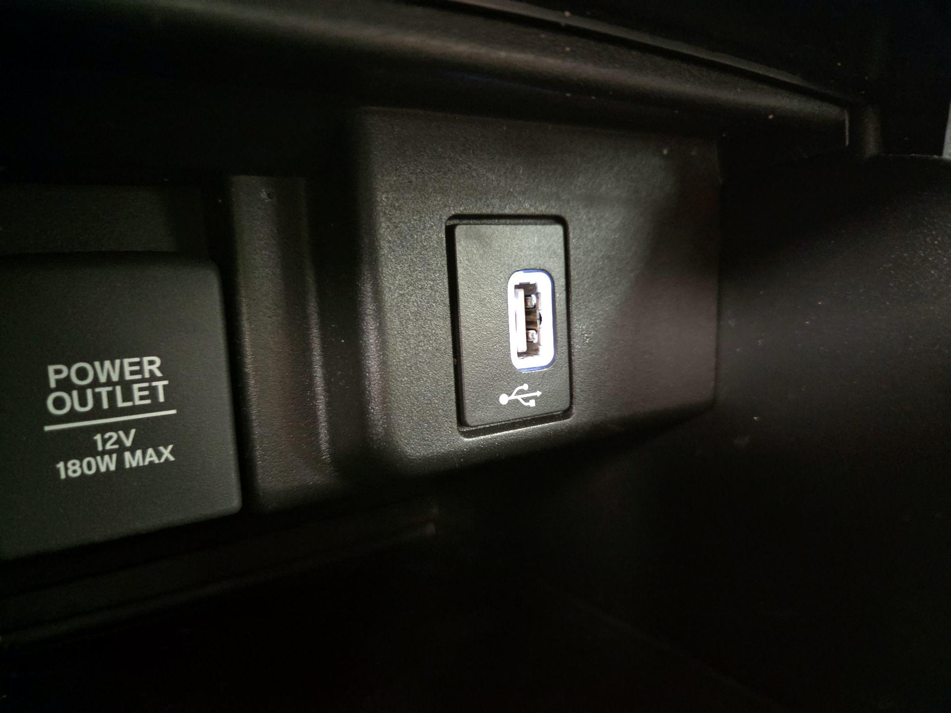 Thumbnail: 2018 Honda Accord - 18