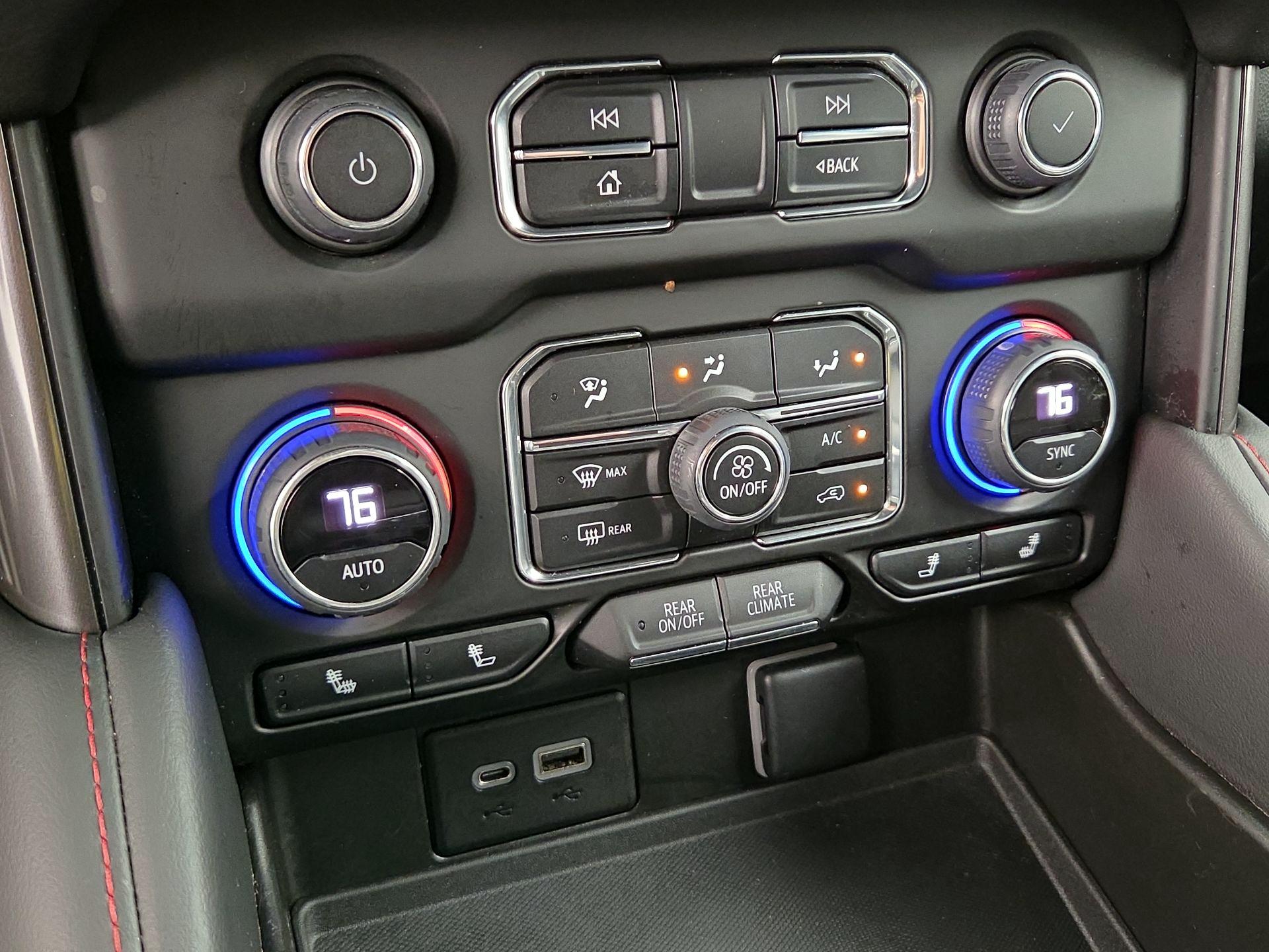 Thumbnail: 2022 Chevrolet Tahoe - 16