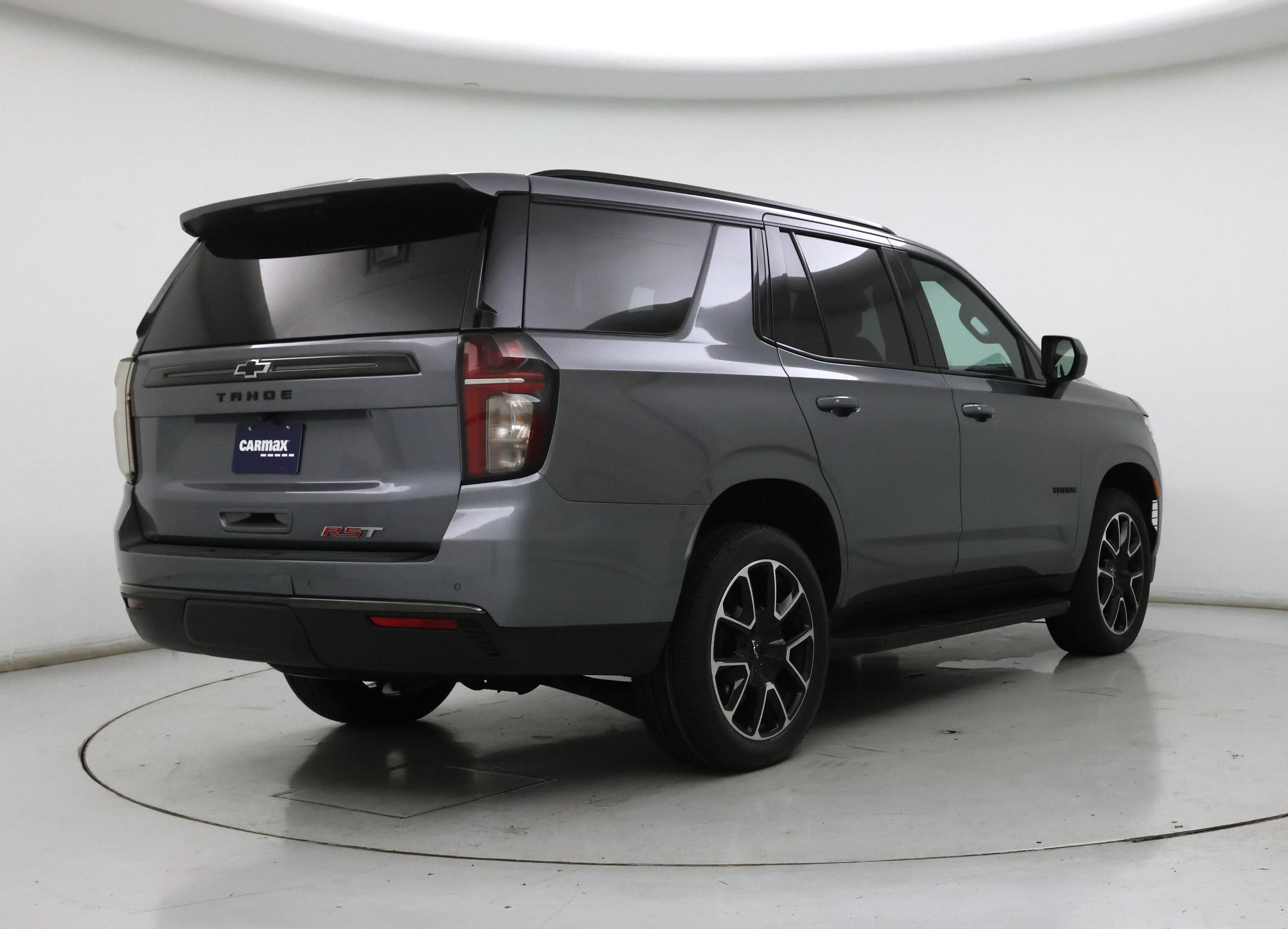 Thumbnail: 2022 Chevrolet Tahoe - 8