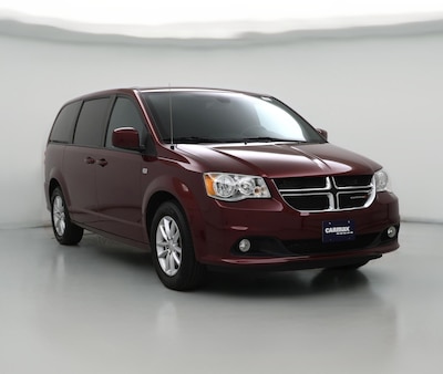 Red 2019 Dodge Grand Caravan SE