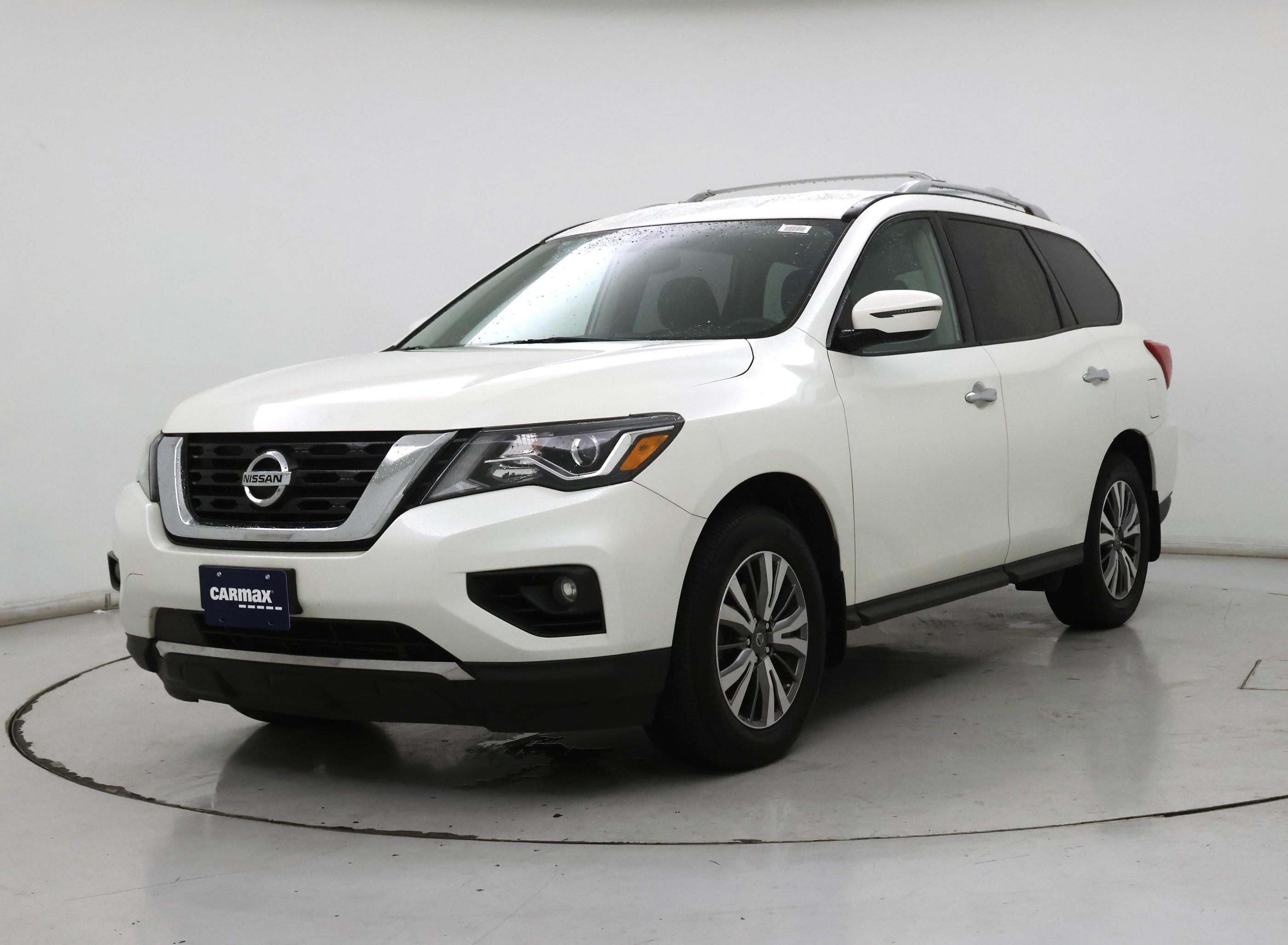 Thumbnail: 2019 Nissan Pathfinder - 4
