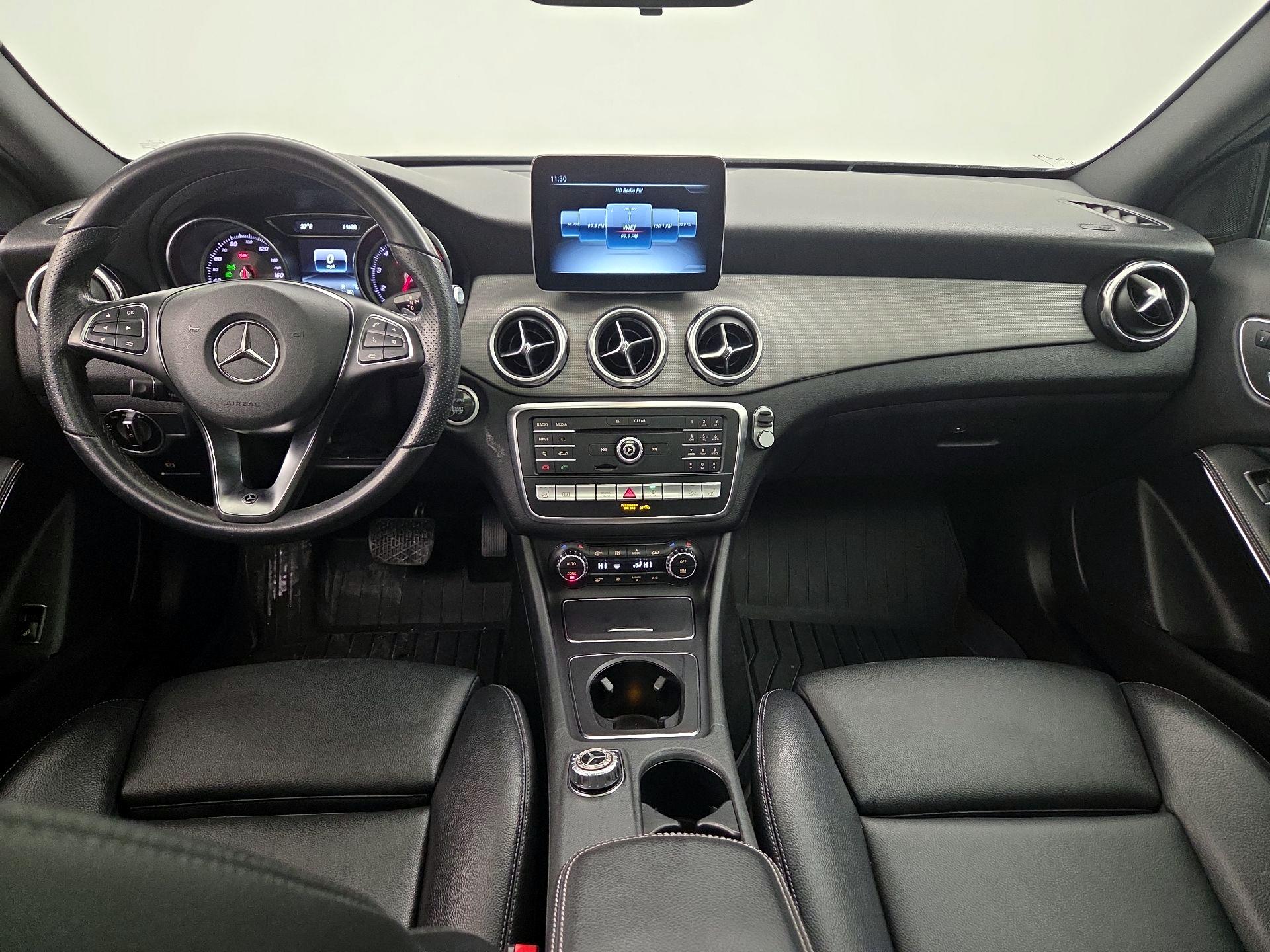 Thumbnail: 2020 Mercedes-Benz GLA - 9