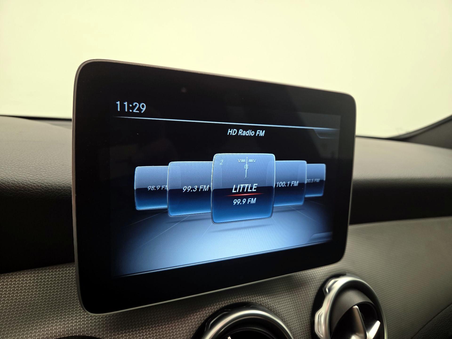 Thumbnail: 2020 Mercedes-Benz GLA - 15