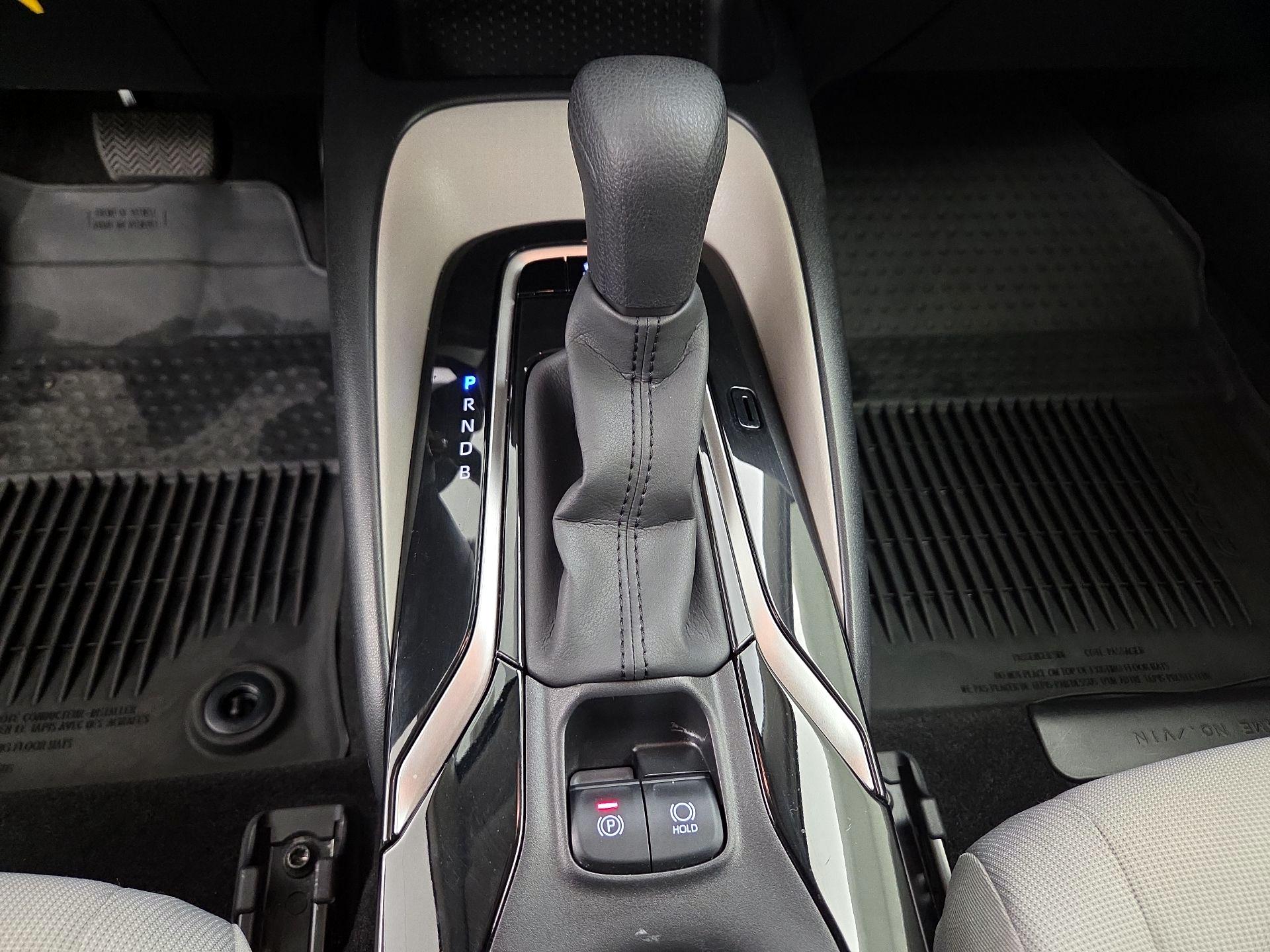 Thumbnail: 2022 Toyota Corolla - 17