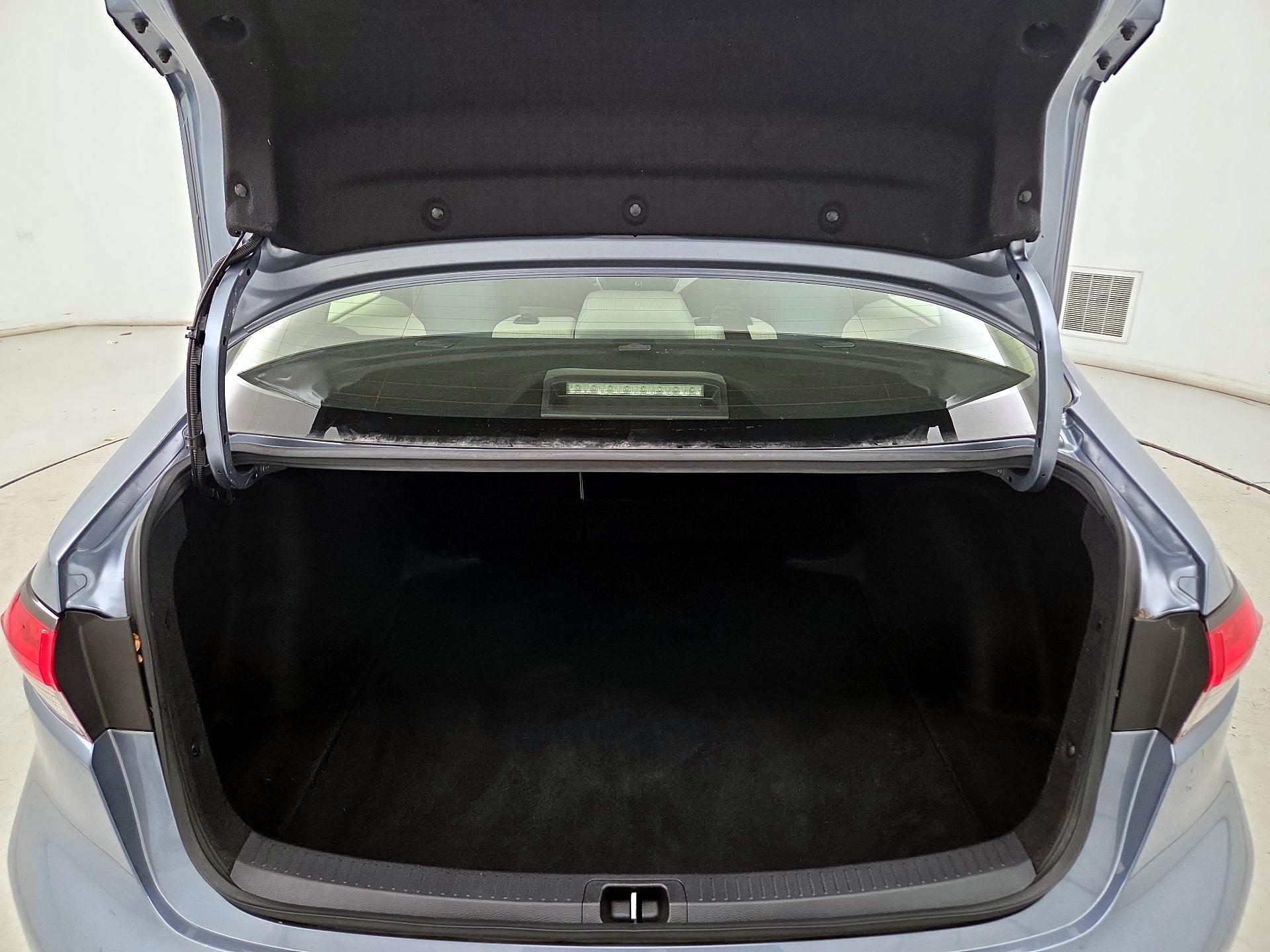 Thumbnail: 2022 Toyota Corolla - 20