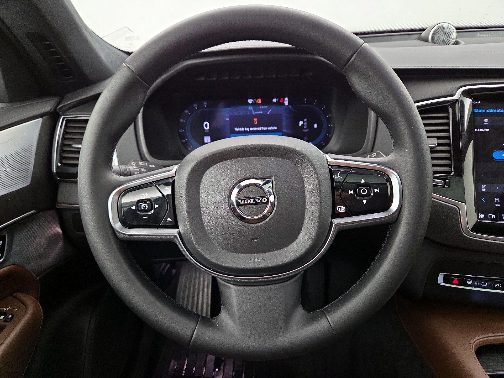 Thumbnail: 2024 Volvo XC90 - 10