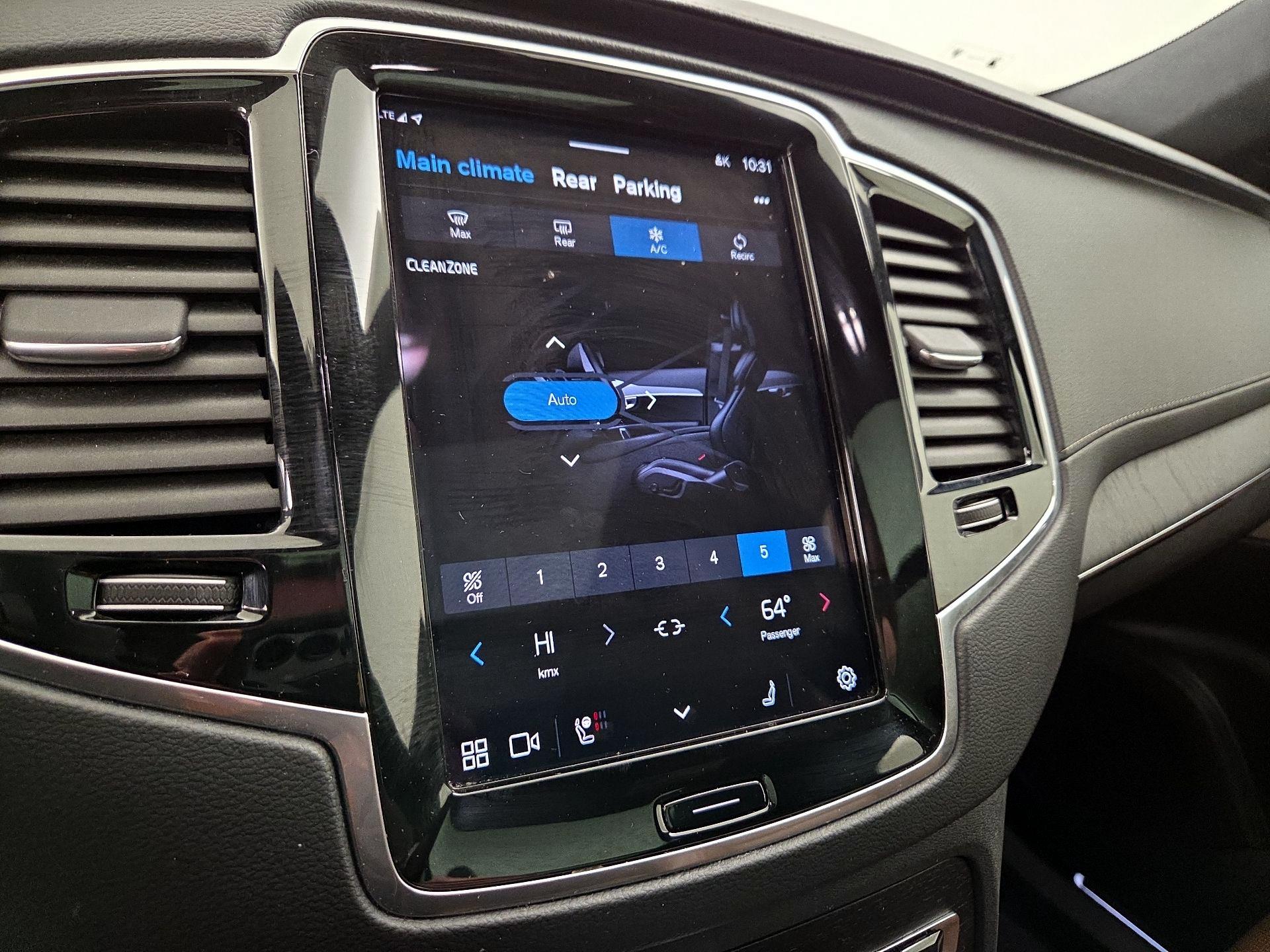 Thumbnail: 2024 Volvo XC90 - 17