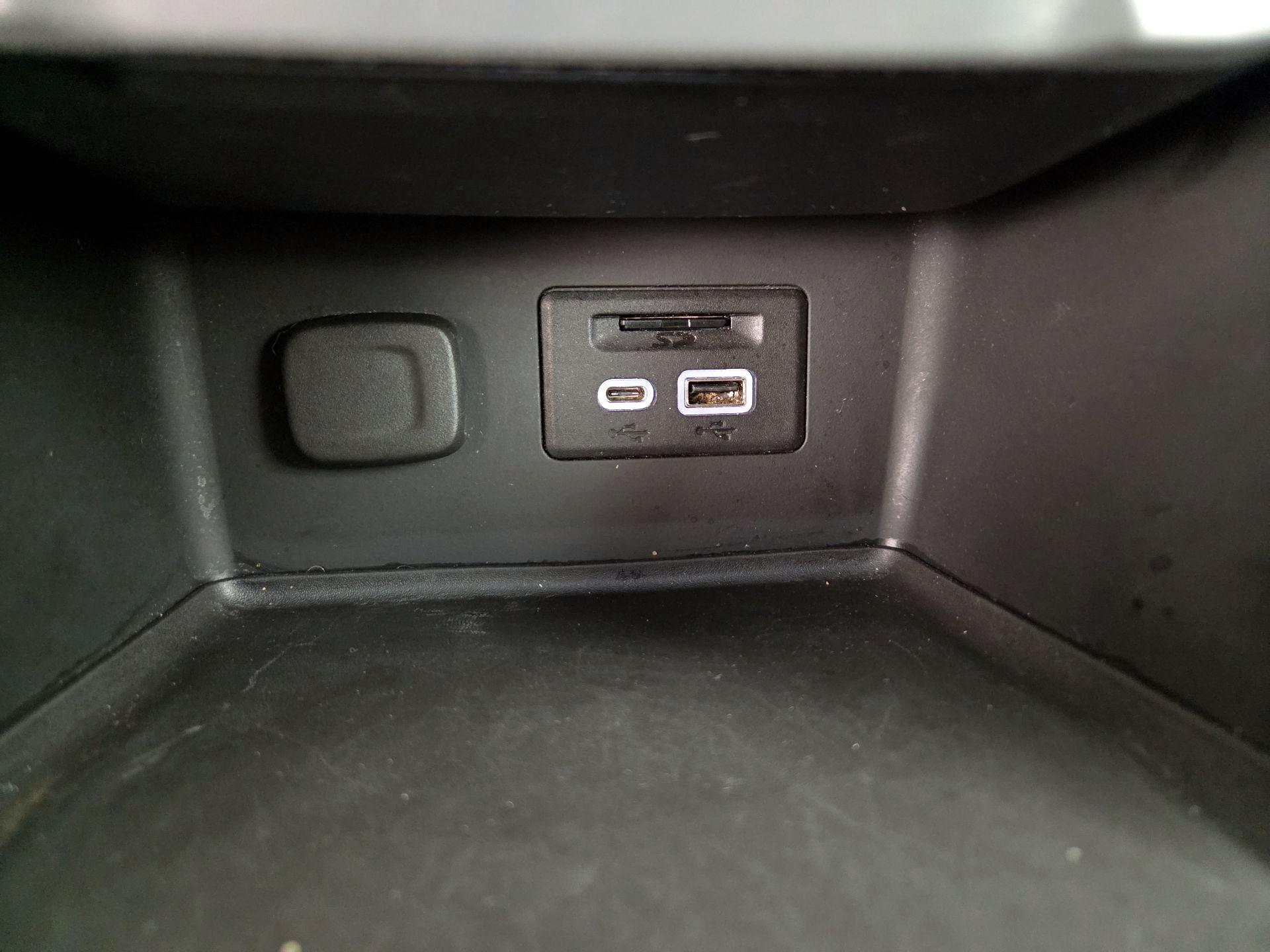 Thumbnail: 2021 GMC Acadia - 18