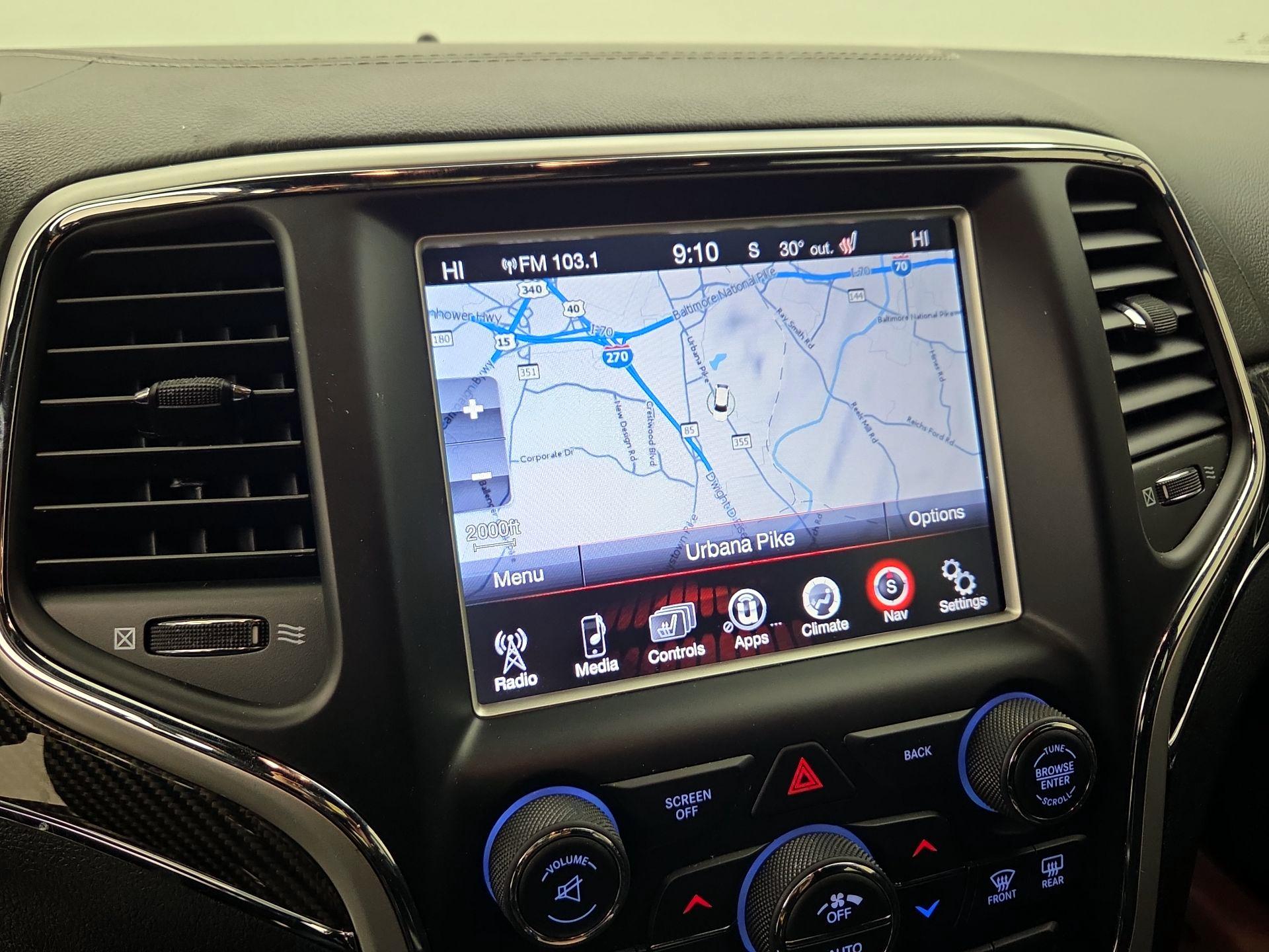 Thumbnail: 2015 Jeep Grand Cherokee - 14