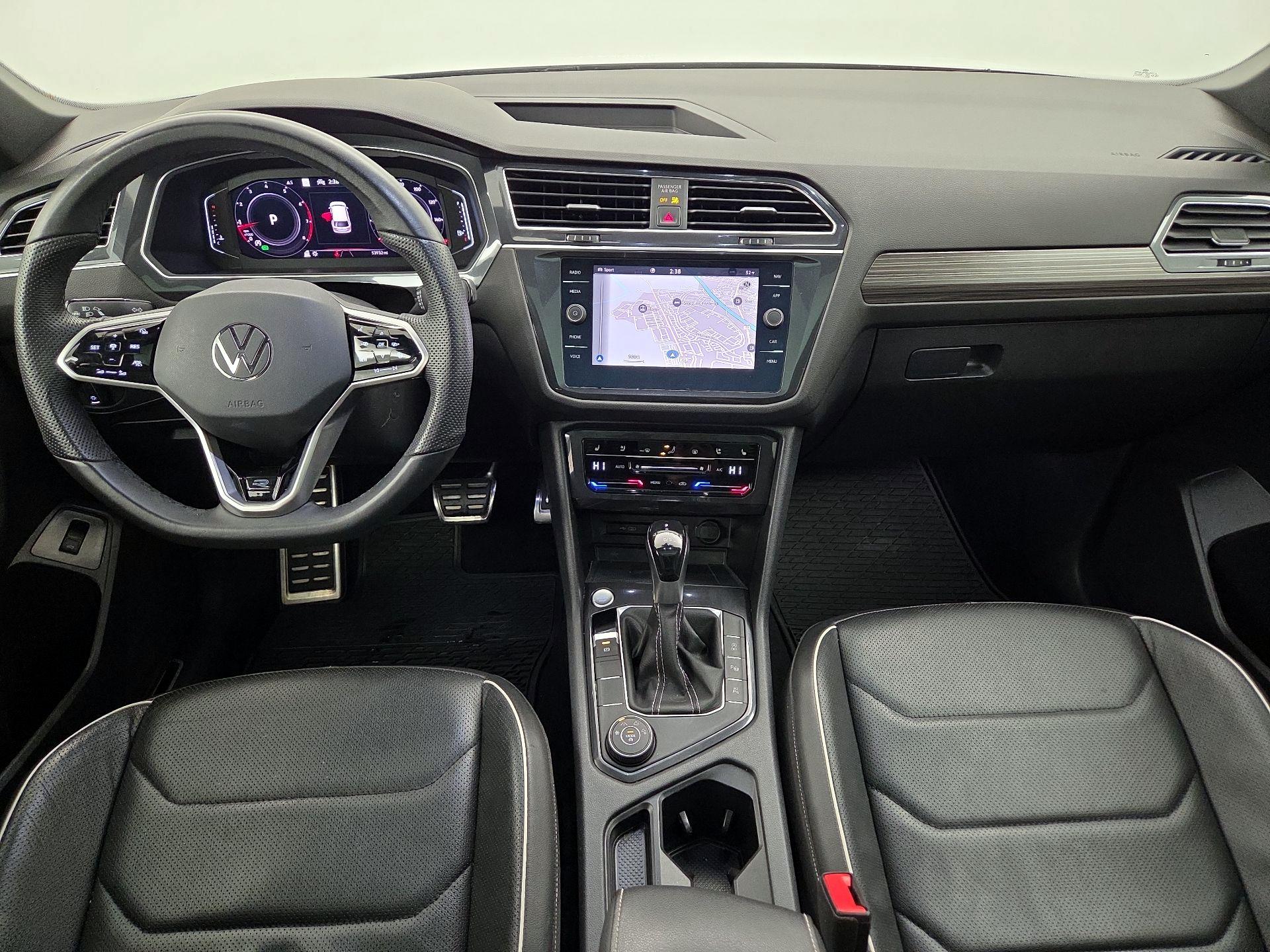 Thumbnail: 2022 Volkswagen Tiguan - 9