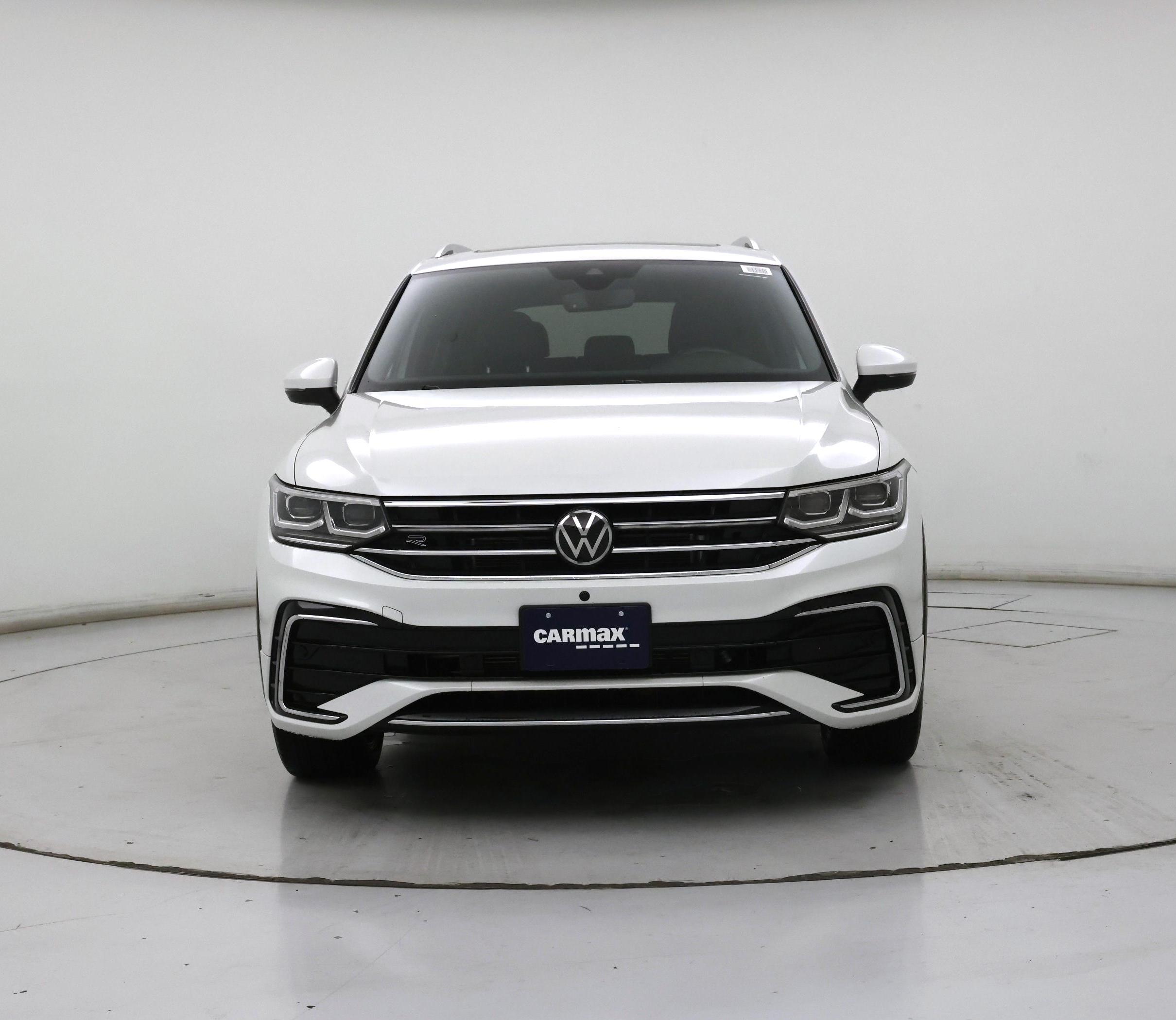 Thumbnail: 2022 Volkswagen Tiguan - 5