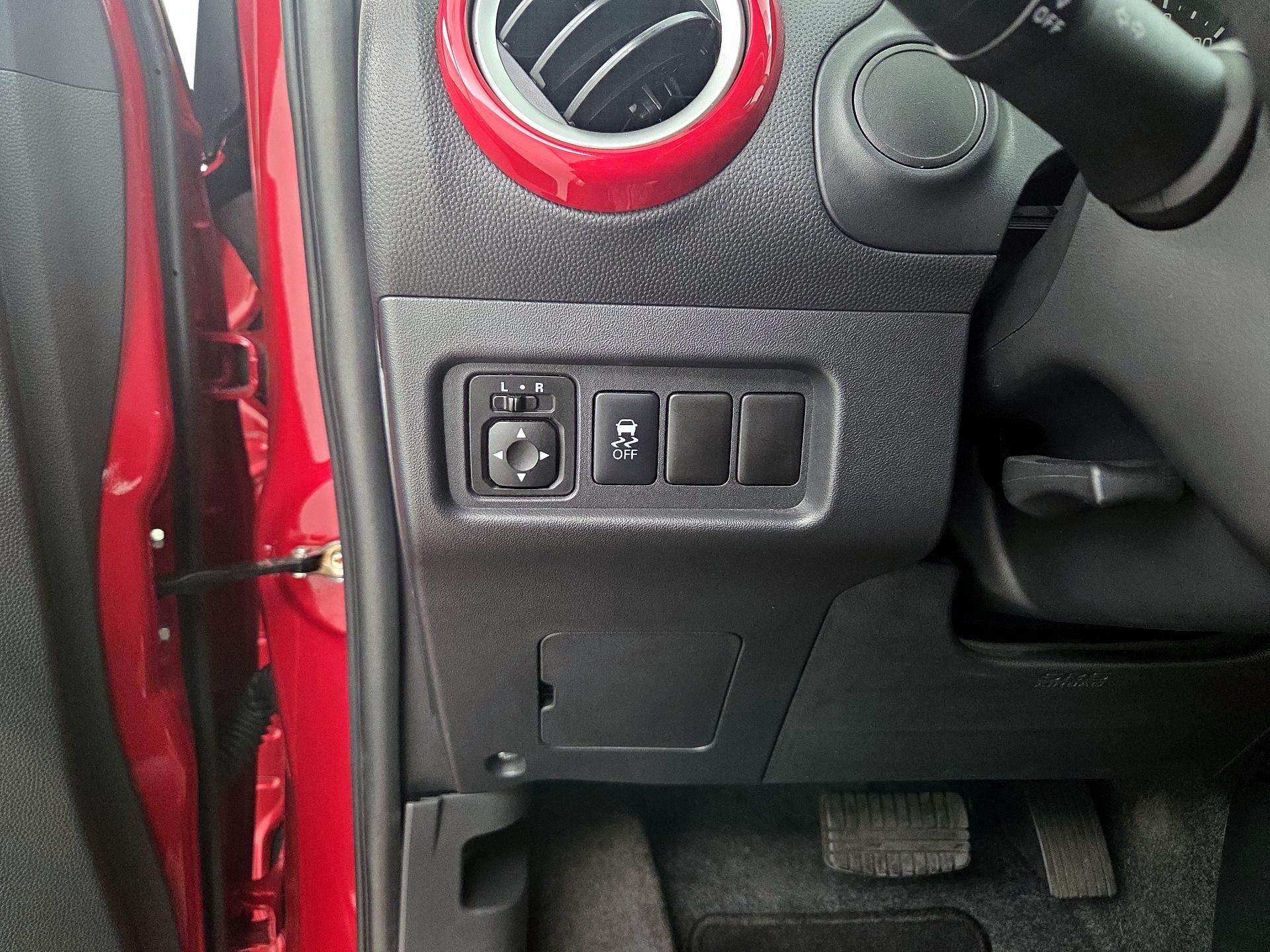 Thumbnail: 2020 Mitsubishi Mirage - 13