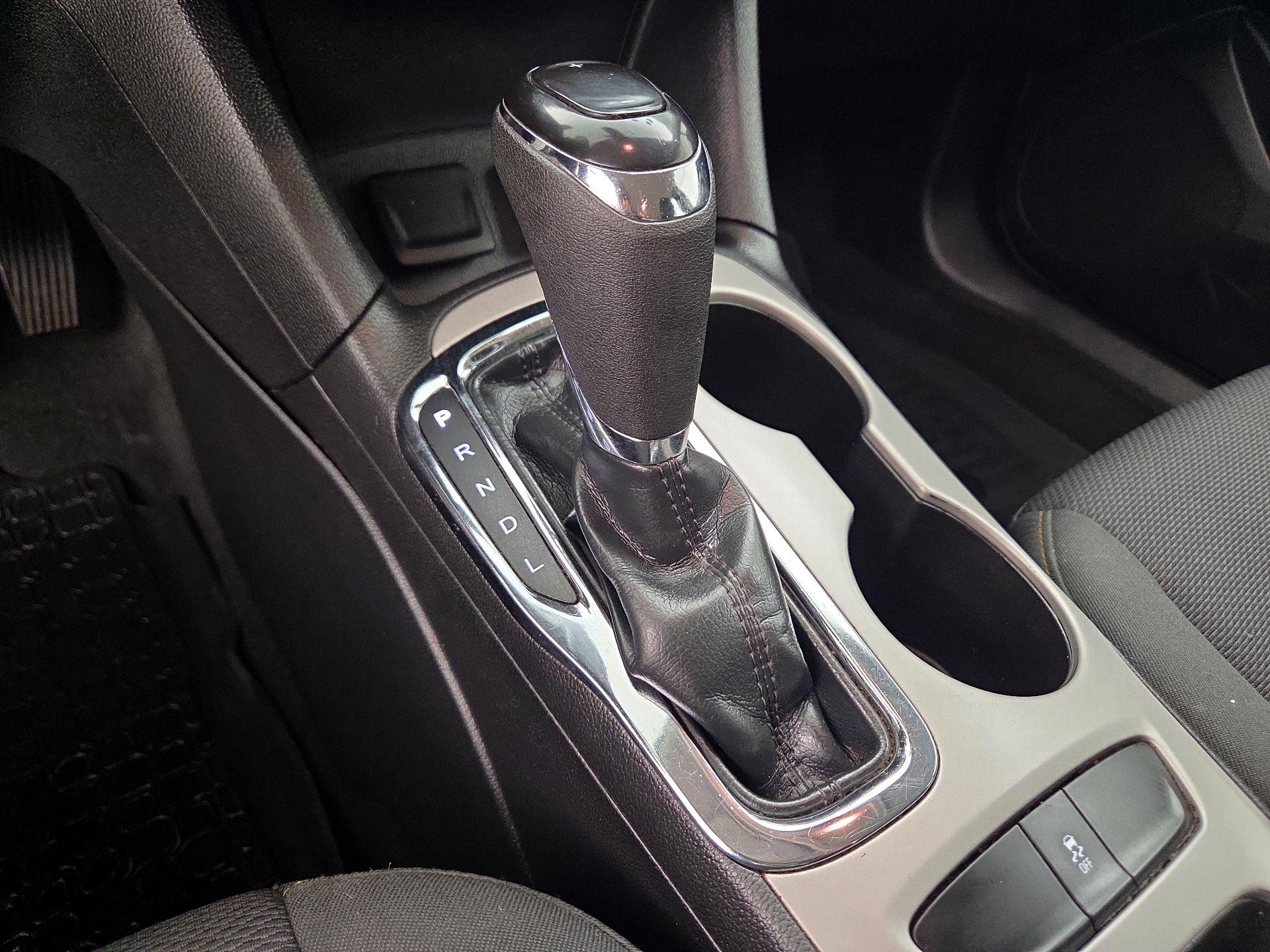 Thumbnail: 2017 Chevrolet Cruze - 16