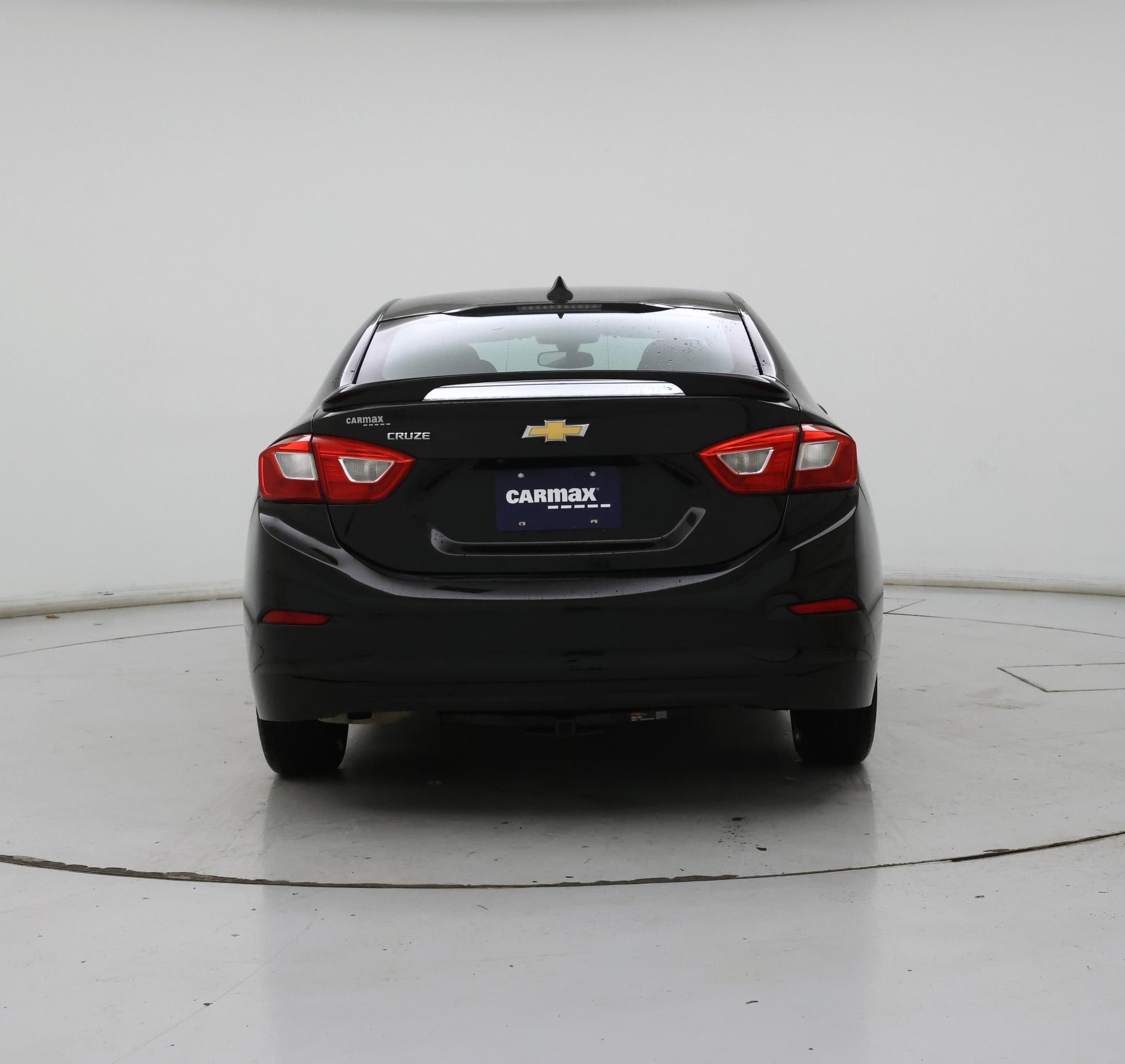 Thumbnail: 2017 Chevrolet Cruze - 6