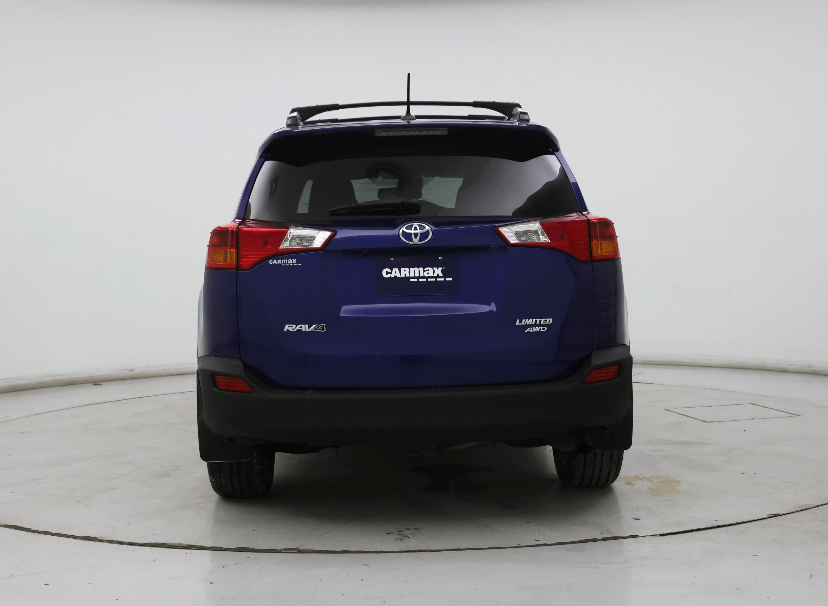 Thumbnail: 2015 Toyota RAV4 - 6