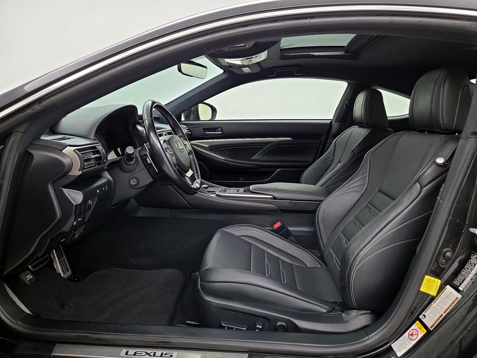 Thumbnail: 2017 Lexus RC - 11