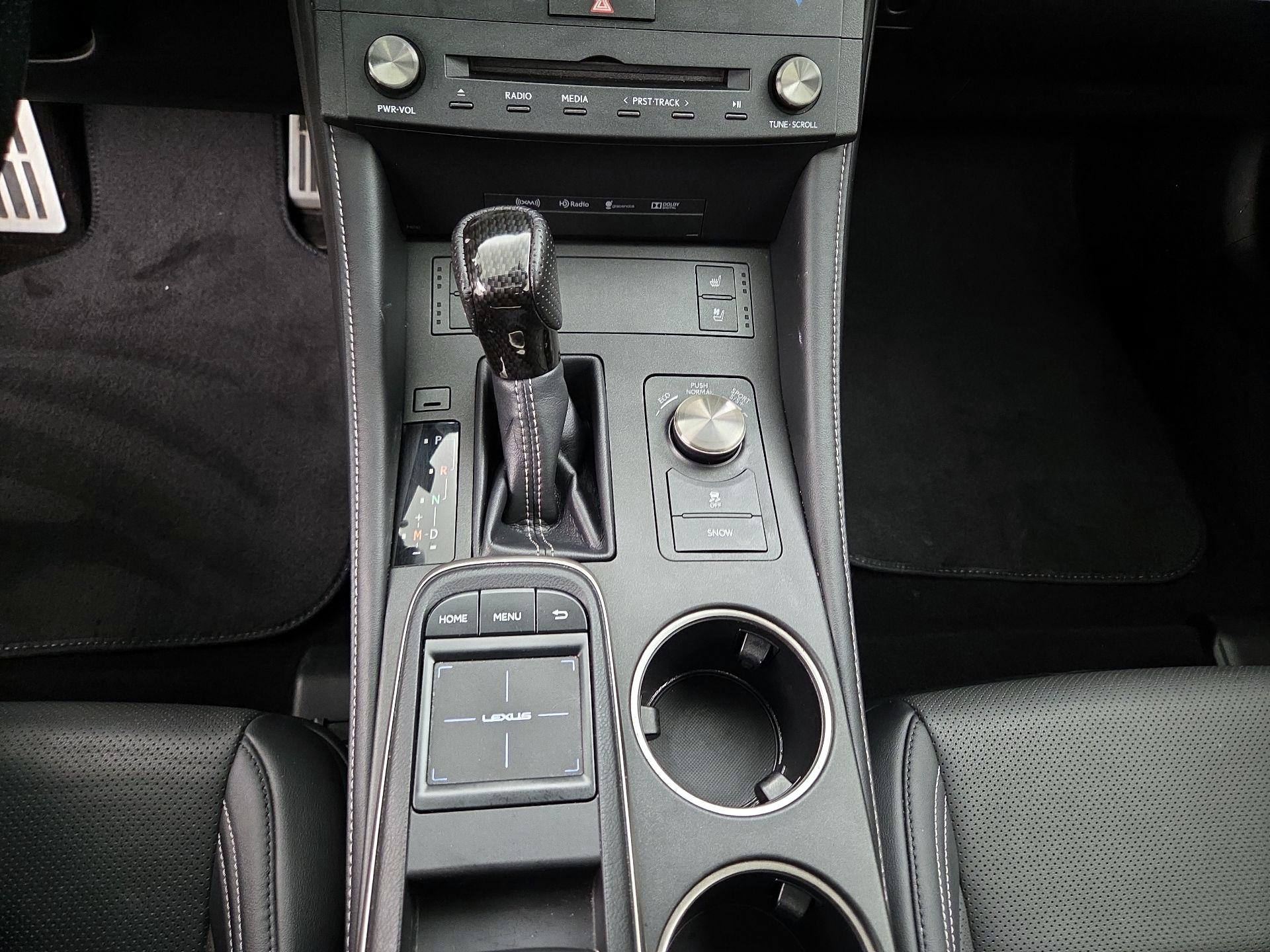 Thumbnail: 2017 Lexus RC - 18