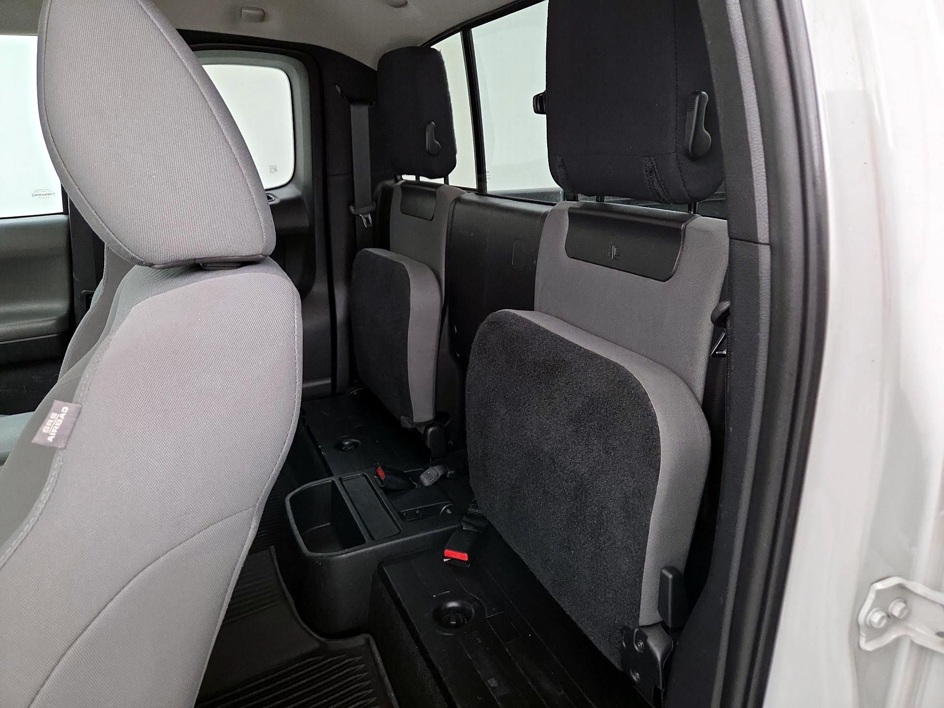 Thumbnail: 2020 Toyota Tacoma - 19