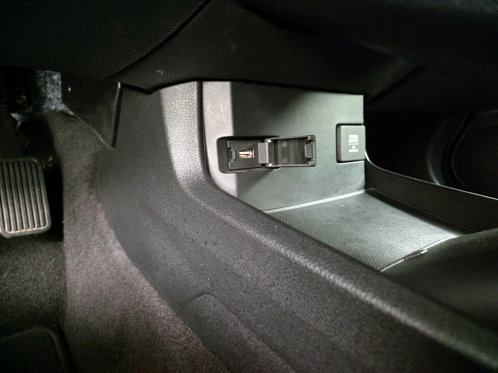 Thumbnail: 2017 Honda Civic - 18