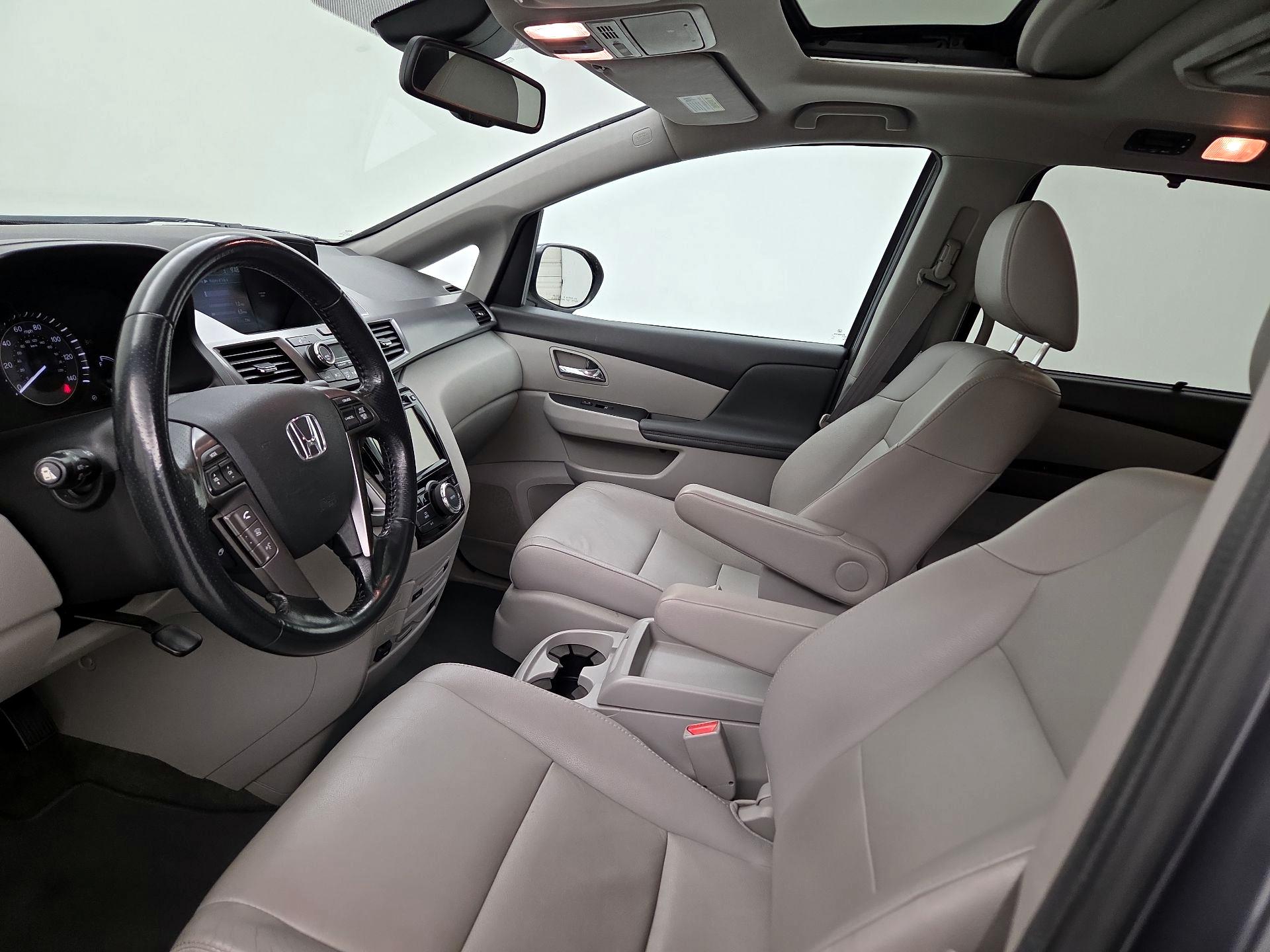 Thumbnail: 2014 Honda Odyssey - 11